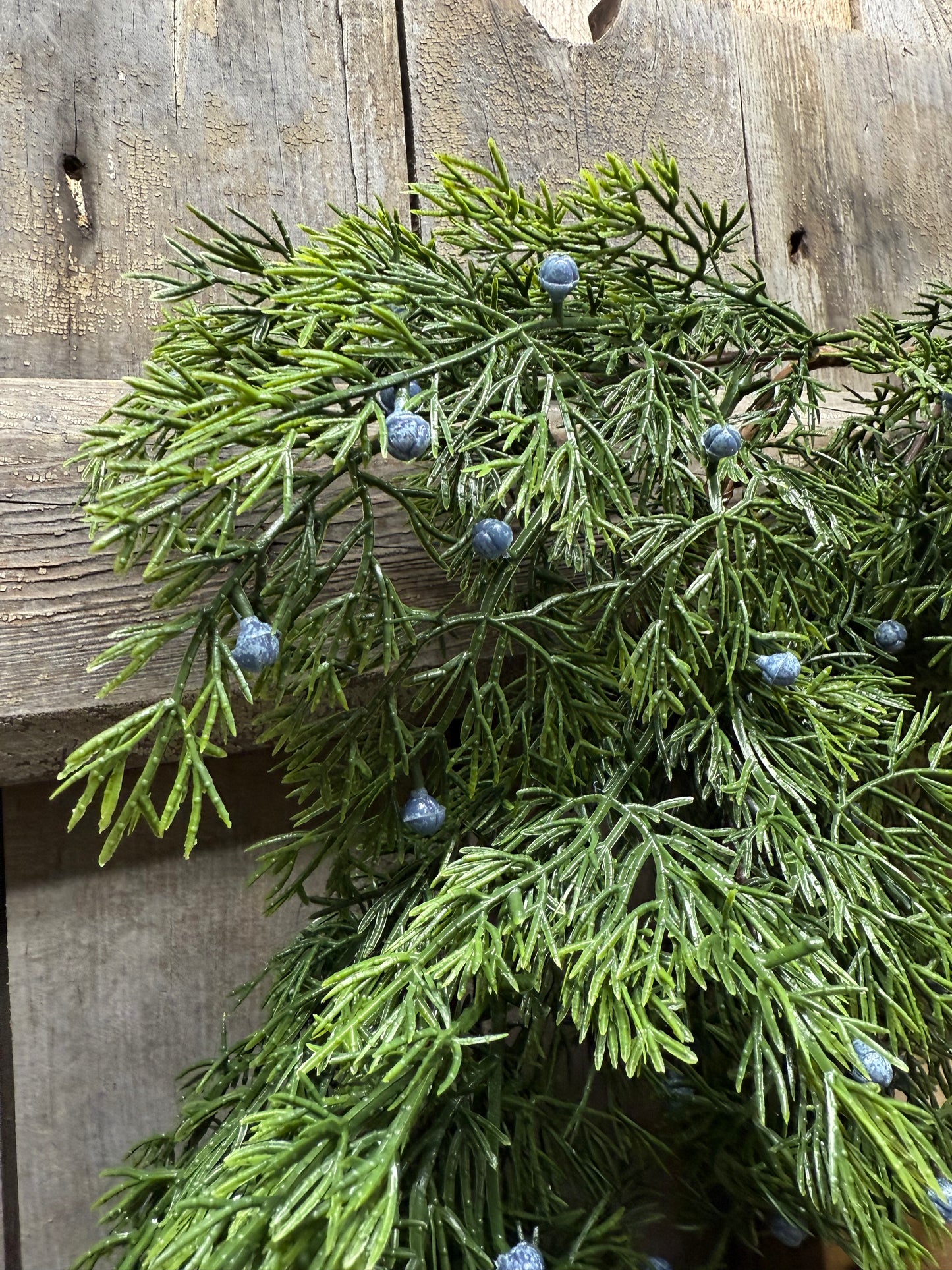Garland, 60", JUNIPER BERRY