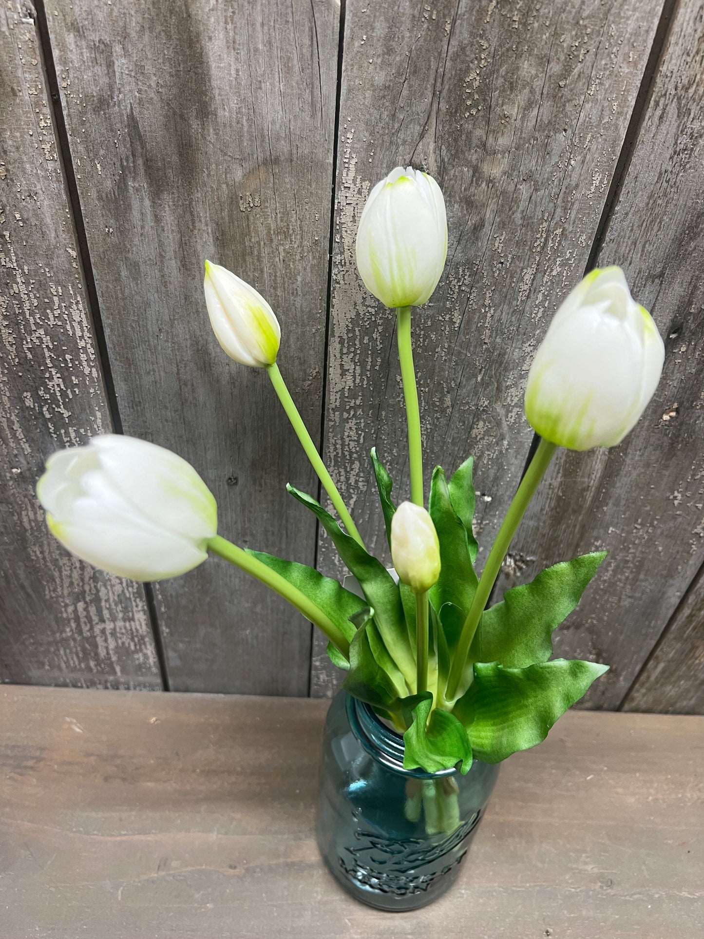 Bunch, Real Feel Tulips, WHITE