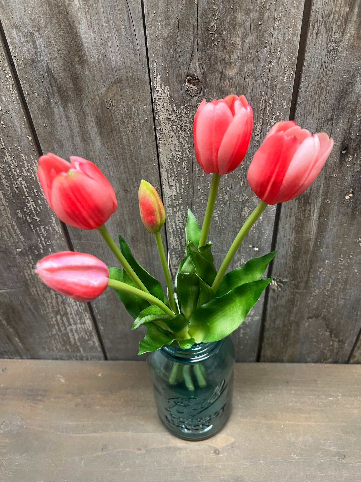 Bunch, Real Feel Tulips, PINK