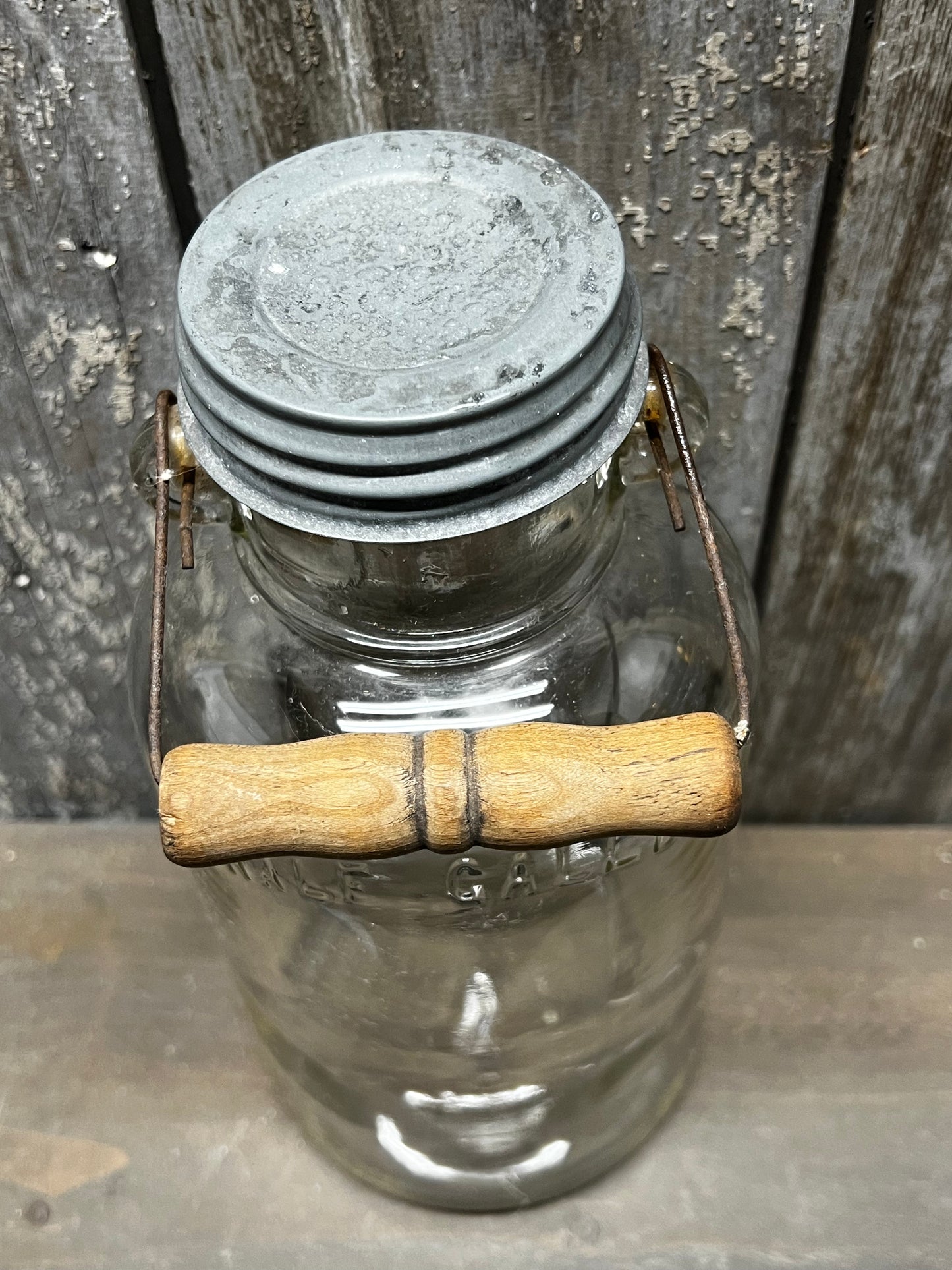 Jar, WIRE HANDLE