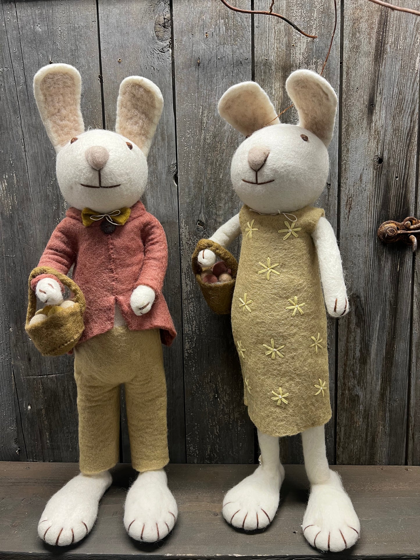 Bunny, XL Felted, WHITE W/YELLOW DRESS & BASKET OF EGG