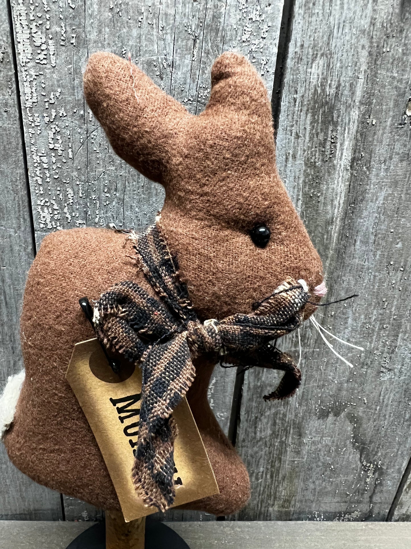 SMALL RABBIT, 11.5", Assorted/ Spool Base