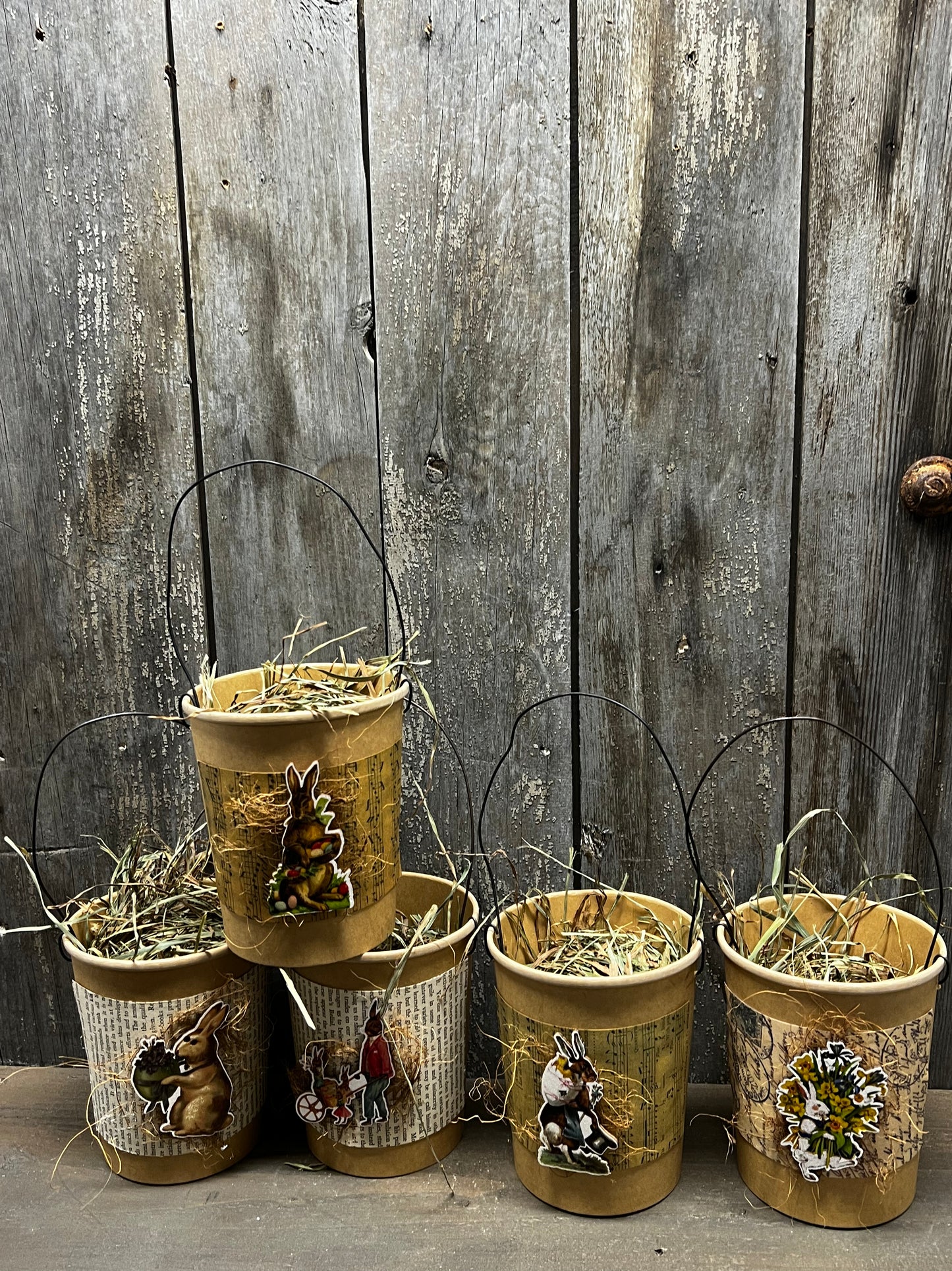 Kraft Basket w/ Grass, ASSORTED