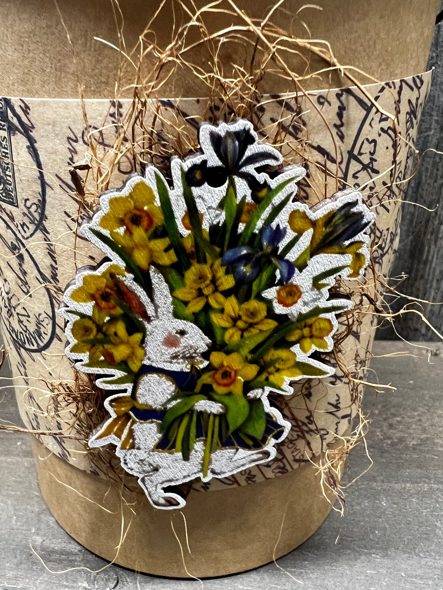 Kraft Basket w/ Grass, ASSORTED