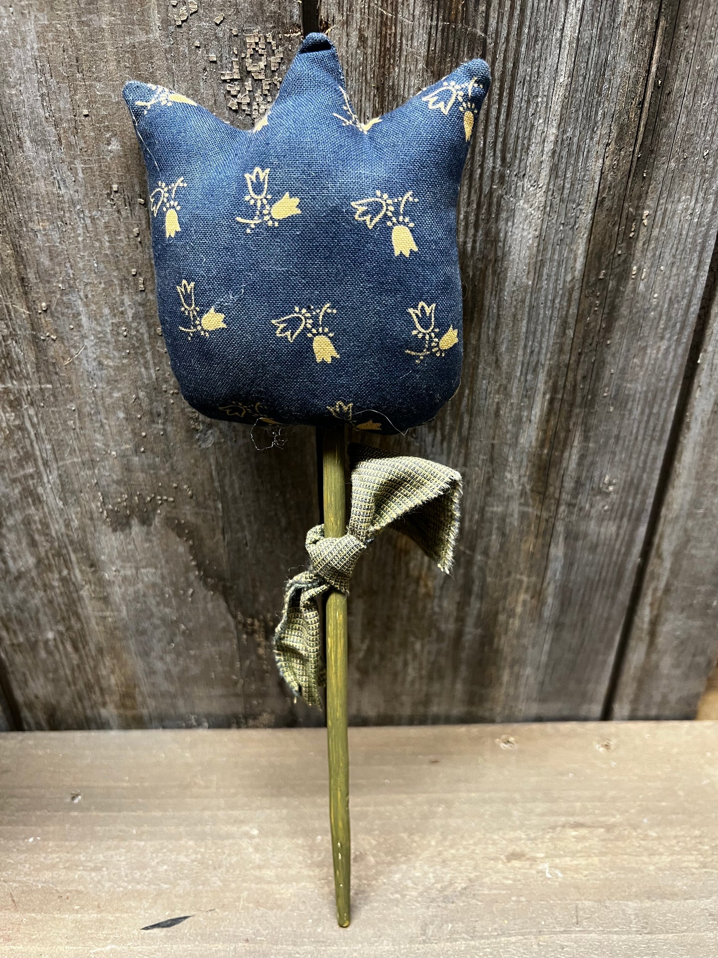 TULIP ON STICK, Assorted