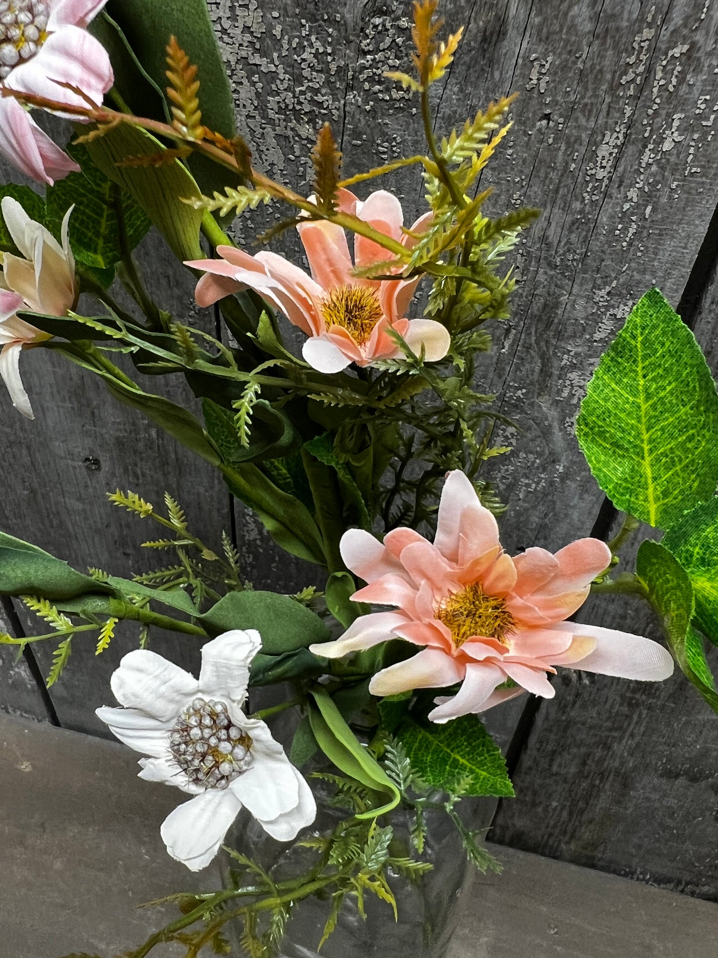 Branch, 18", PEACH/PINK DAISIES