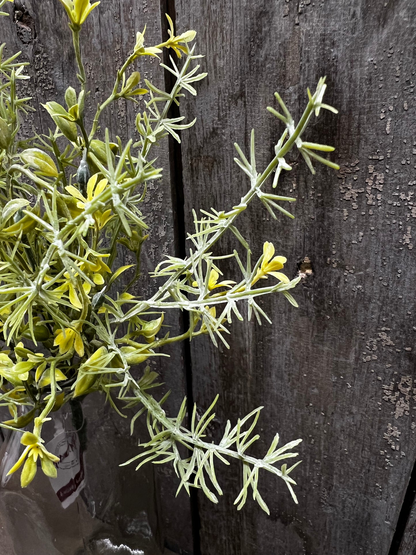 Pick, 12", YELLOW MINI FLOWERS