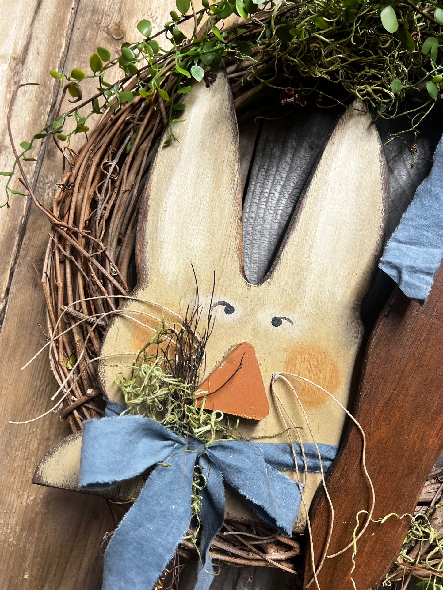 Wreath, 20", RABBIT & CARROT, BLACK or TAN