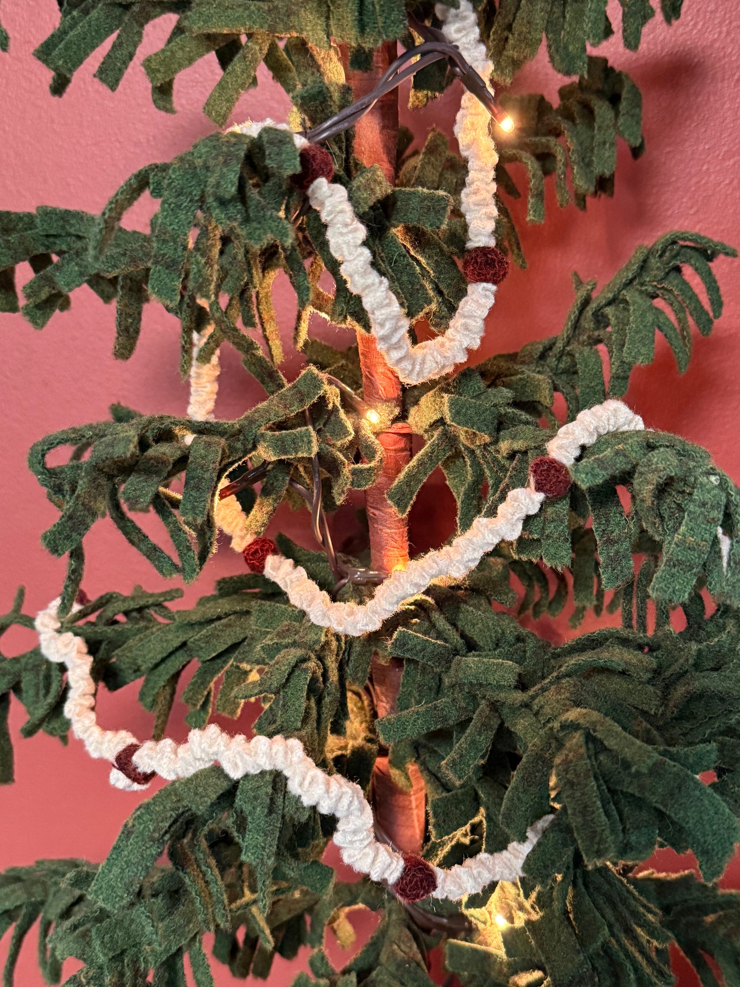 Kit/Tutorial, MINI WOOL POPCORN CRANBERRY GARLAND