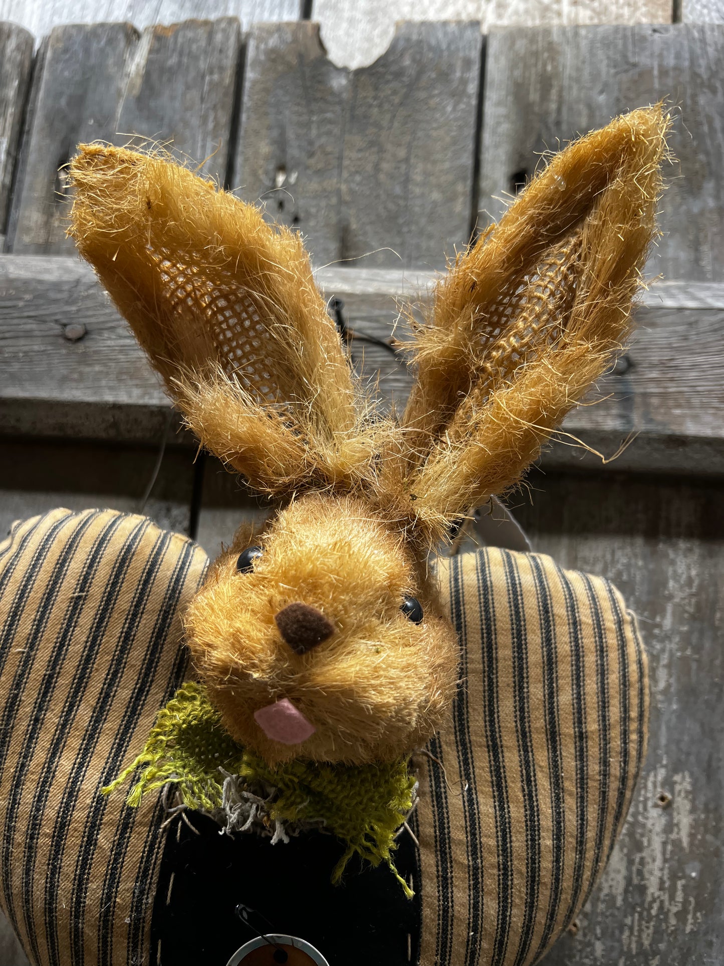HARE & HEART, 16", Hanging