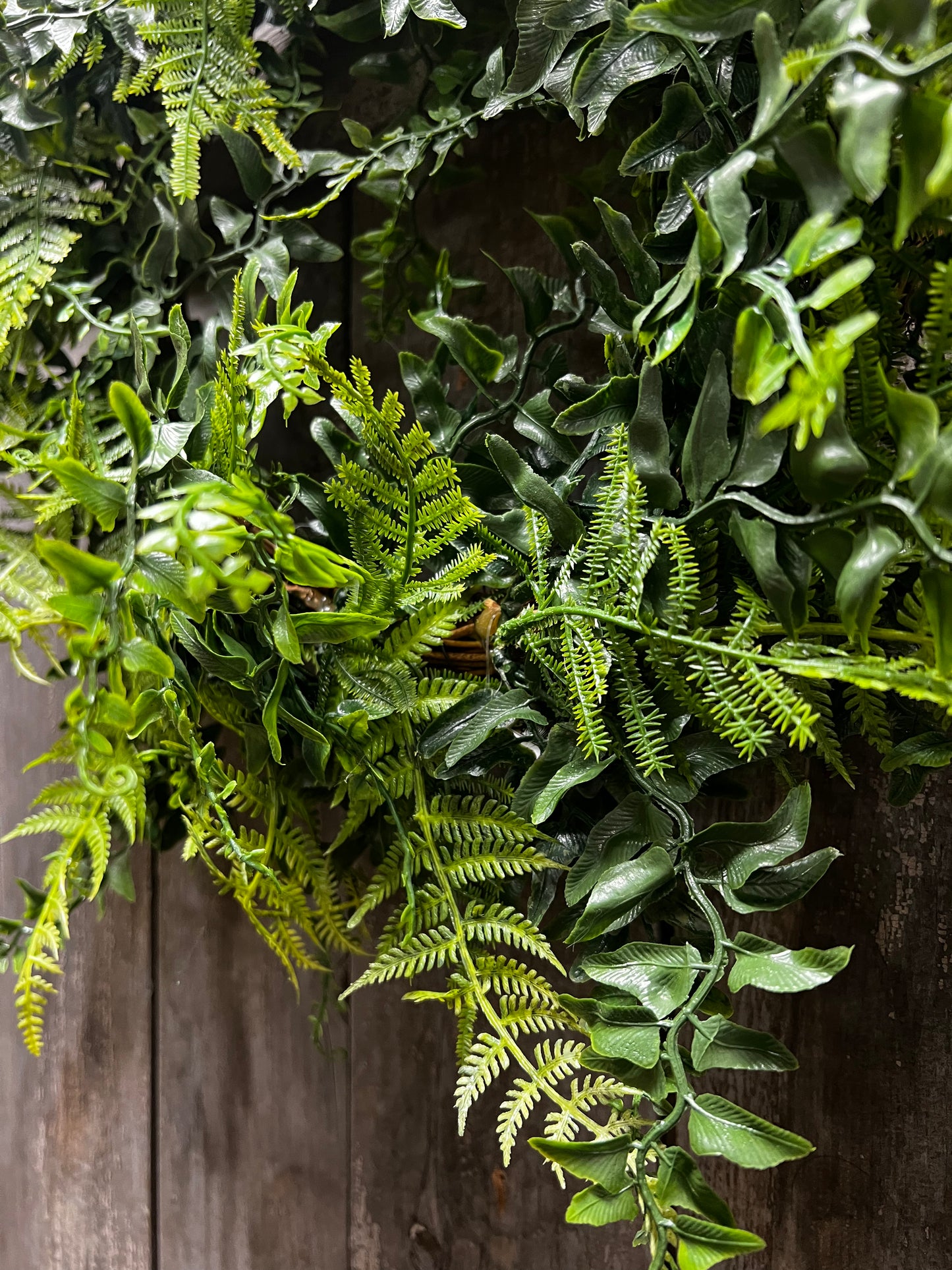 Wreath, 18", GREEN BUCKLER FERN & GRASS
