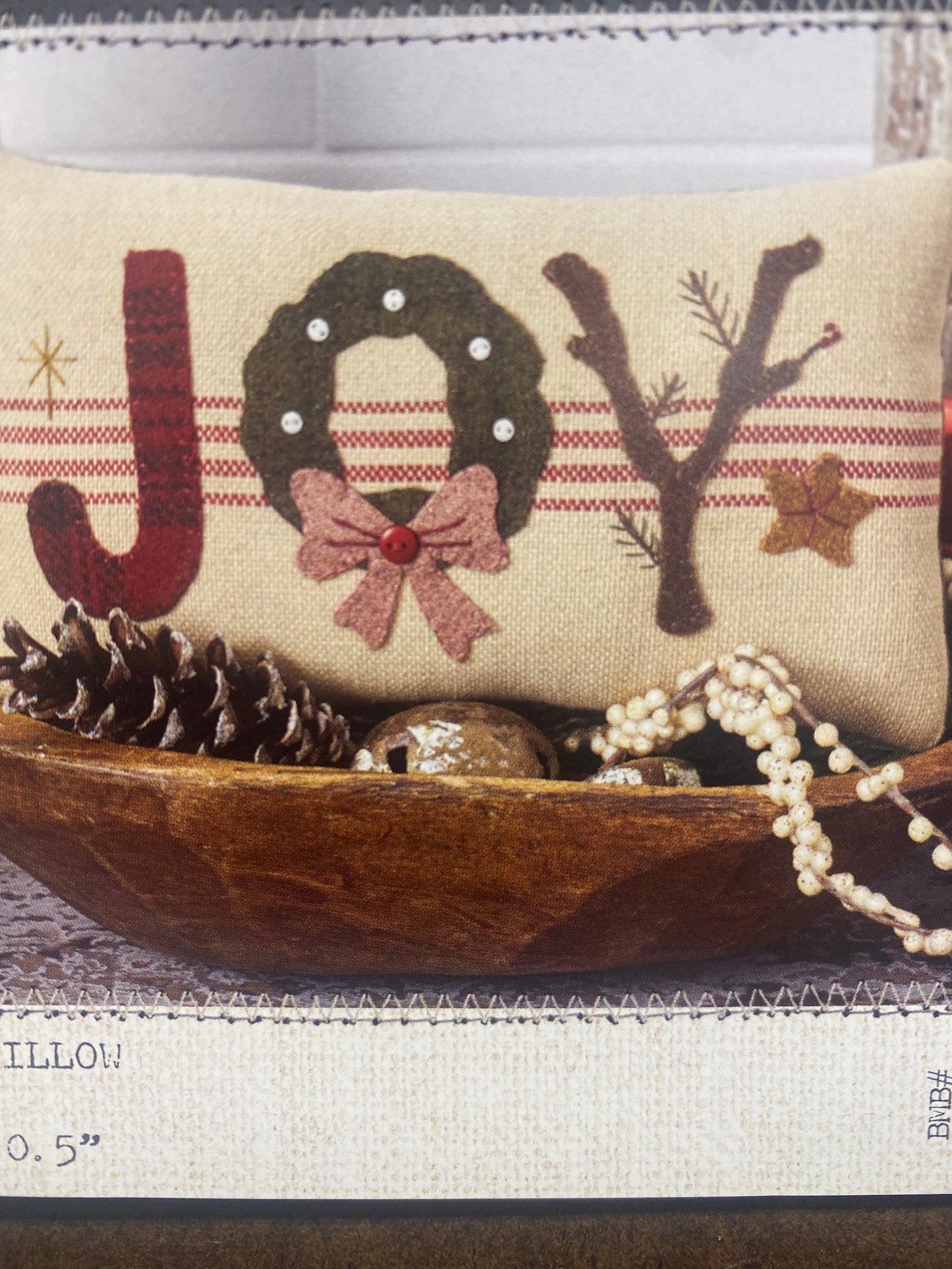 Pattern, JOY WOODLAND PILLOW