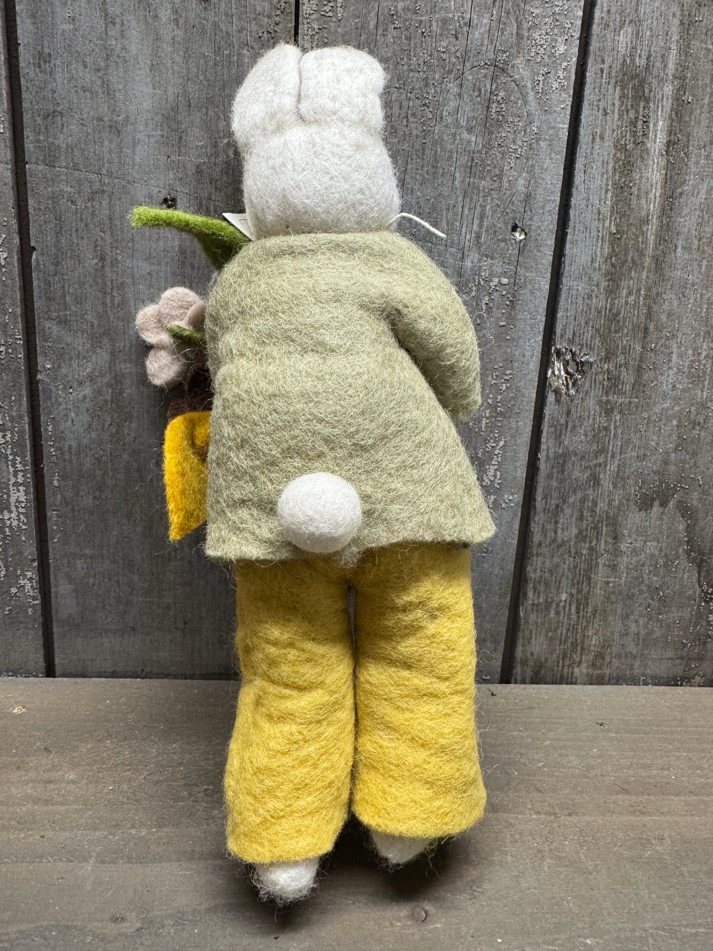 Bunny, Big, Felted, WHITE W/ TIE & DAISIES
