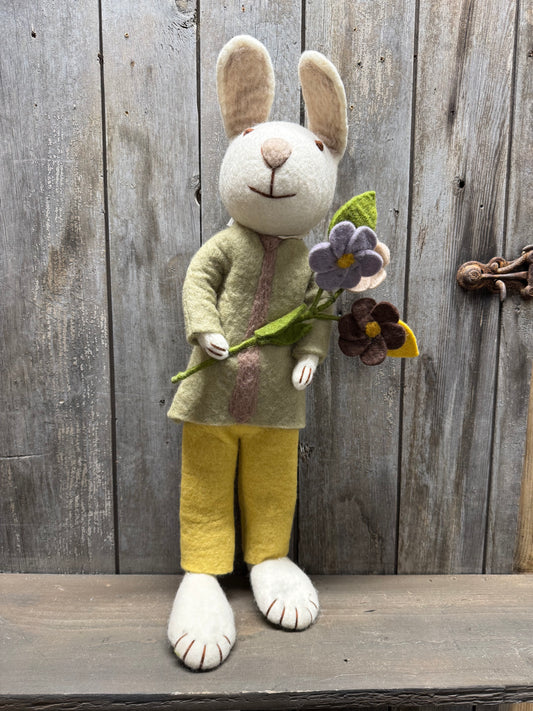 Bunny, X-Large, Felted, WHITE W/ TIE & DAISIES