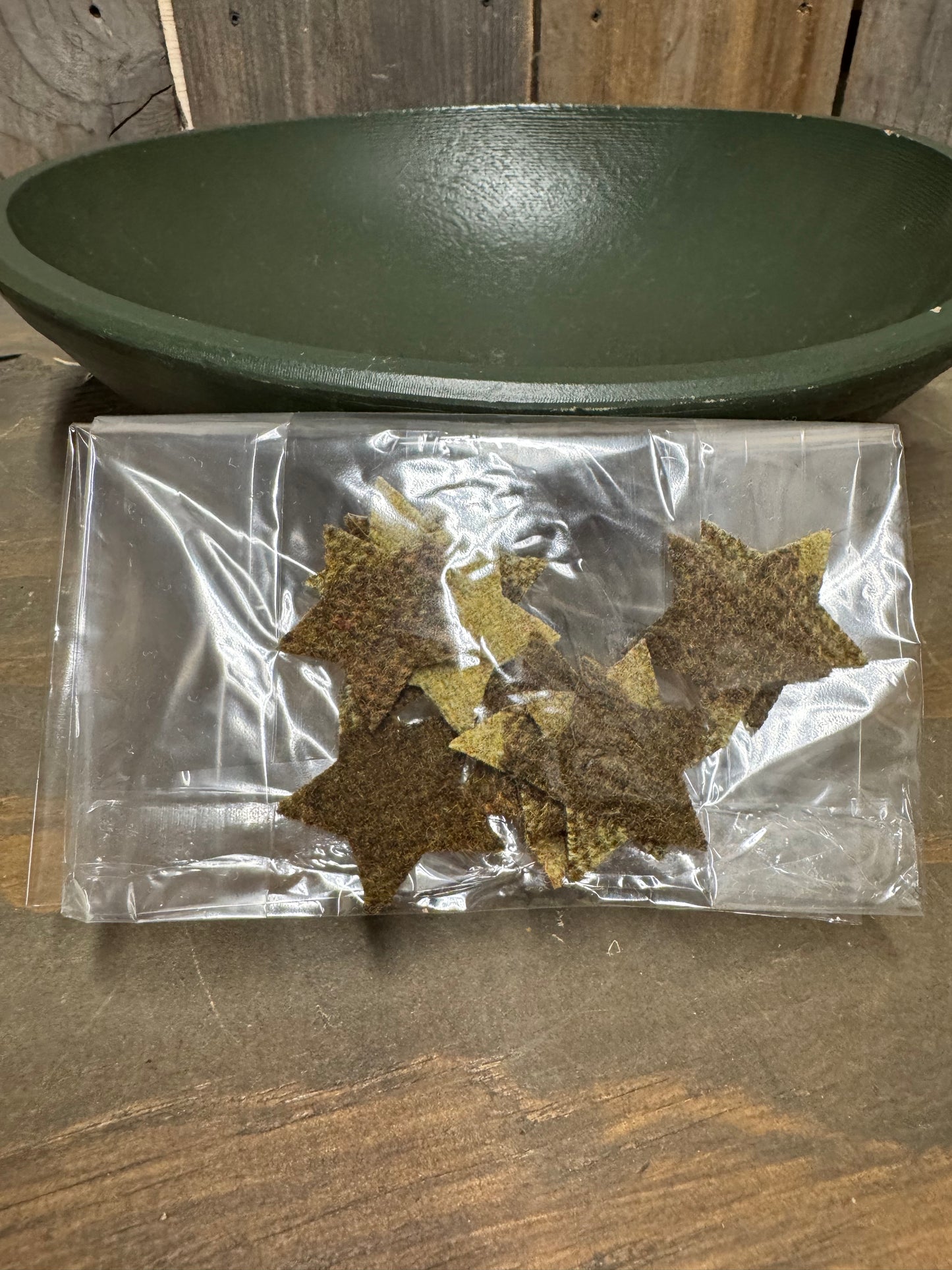 WOOL STAR, MEDIUM, 1.5”