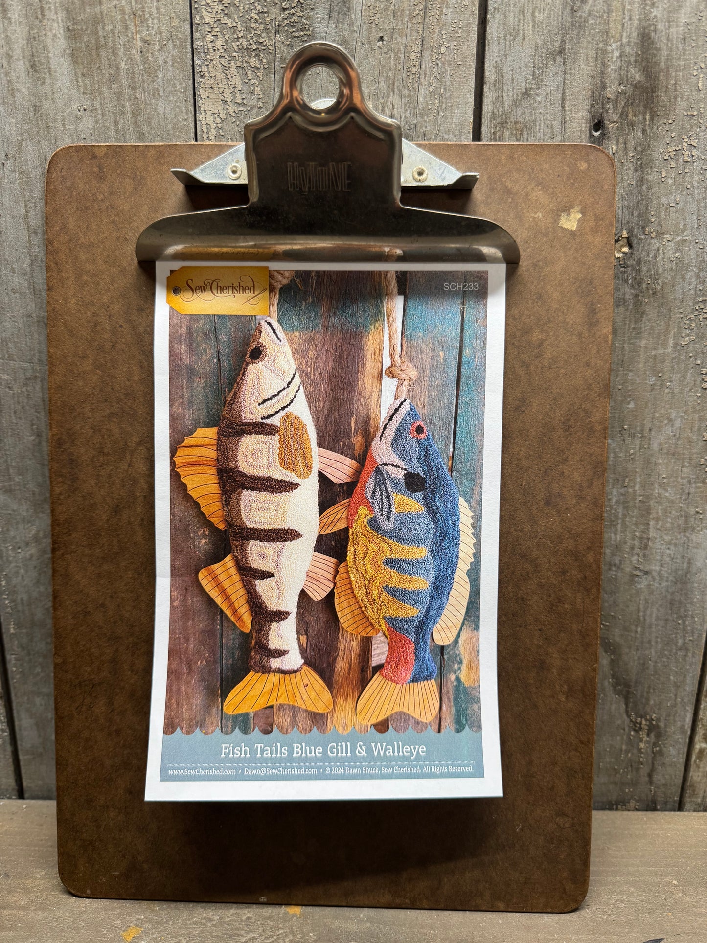 Pattern, PN, FISH TAILS BLUE GILL & WALLEYE