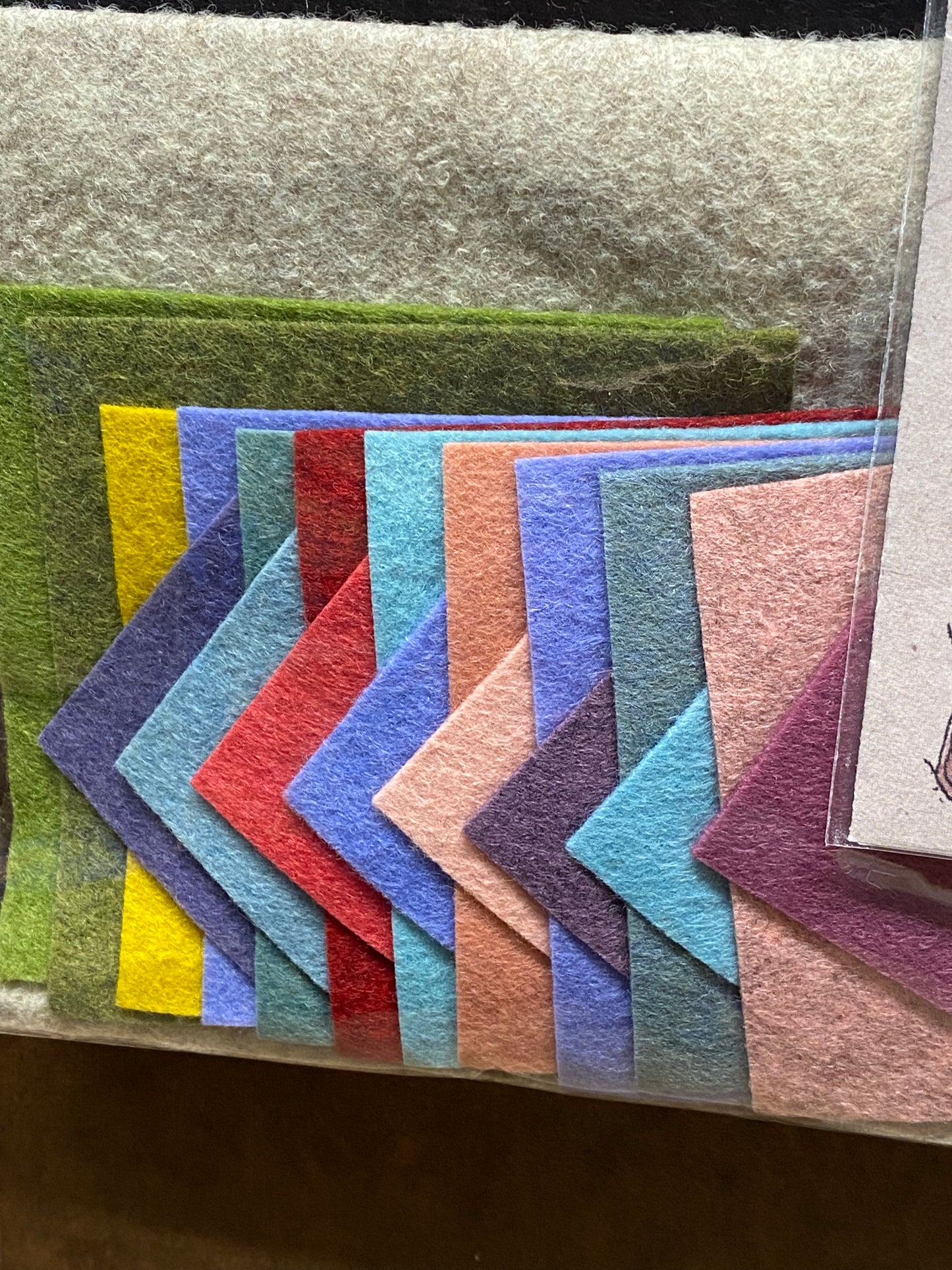 Appliqué Kit, FLOWERS CANDLE MAT