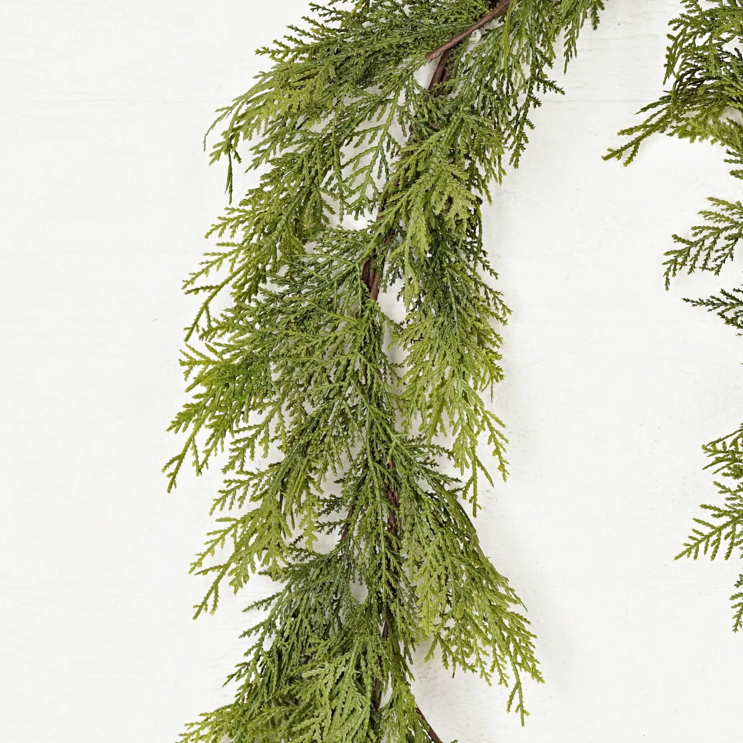 Garland, 5', REAL TOUCH CEDAR
