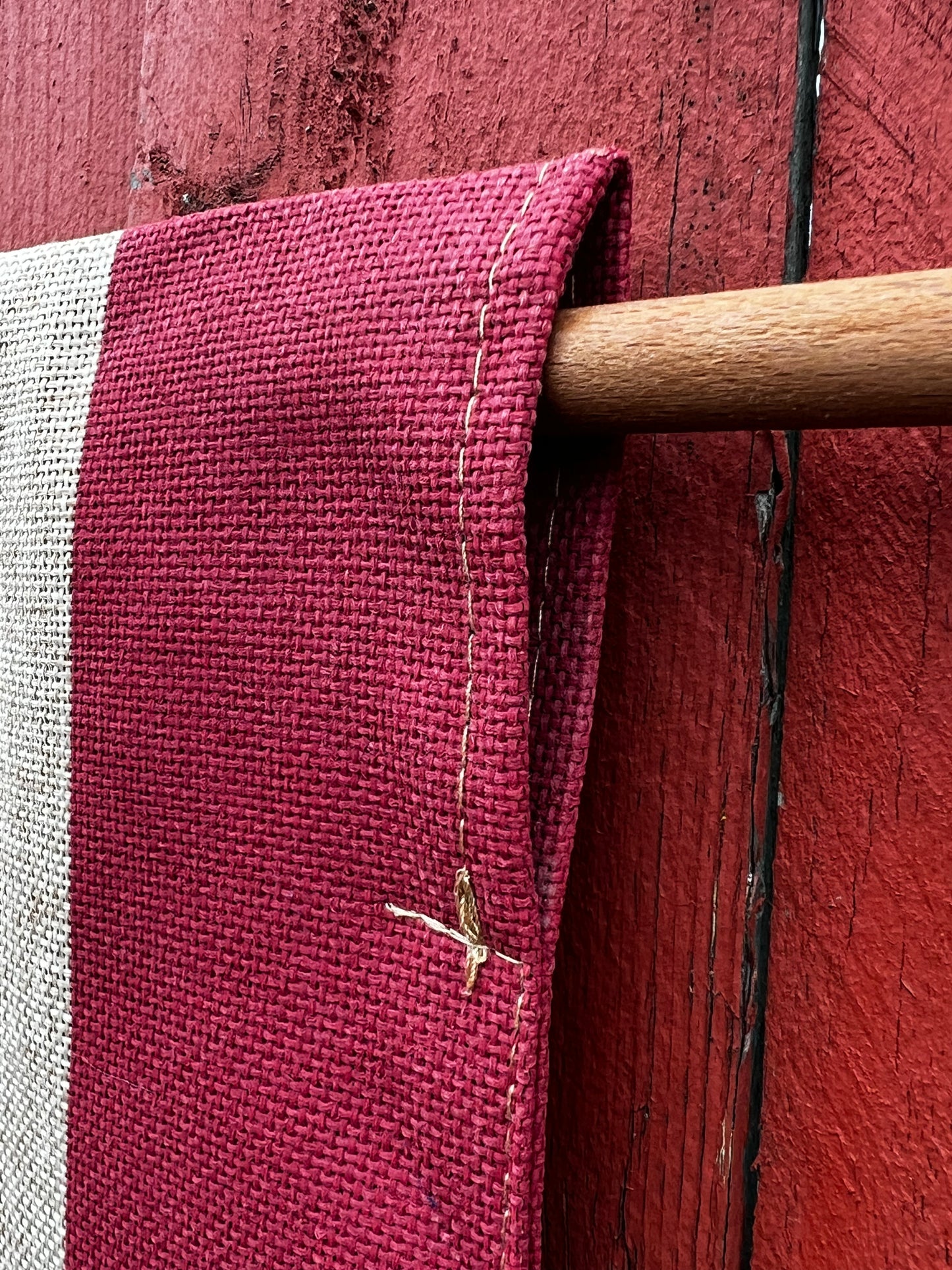 House Flag, 28"x 40", "Burlap", BETSY ROSS