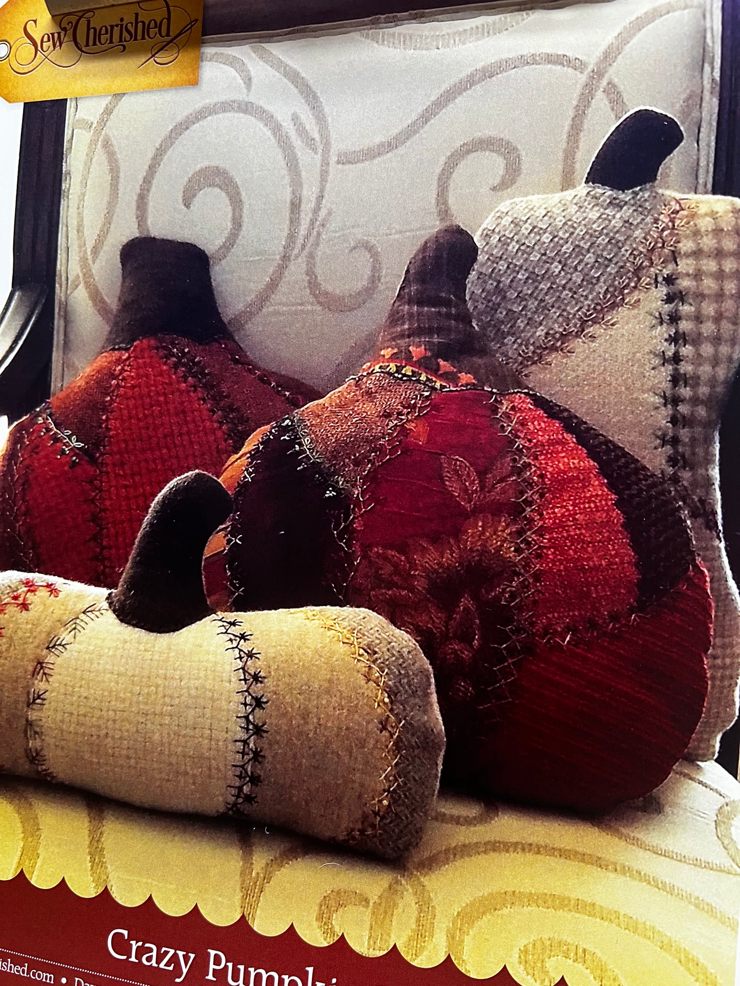 Pattern, CRAZY PUMPKIN TRIO