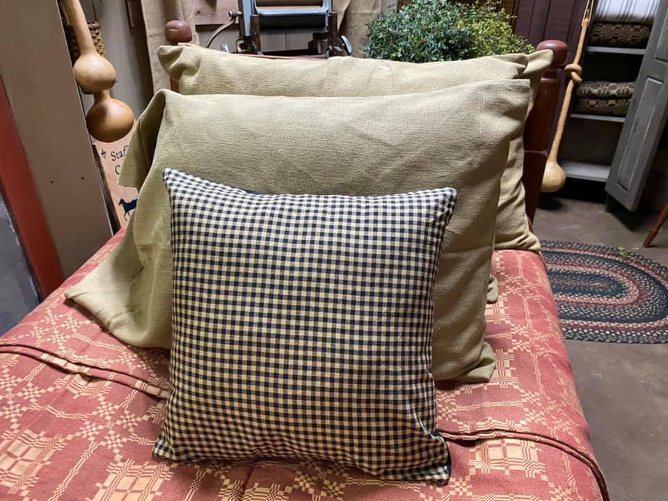 JAMESTOWN TIE PILLOW COVER, BLACK & TAN