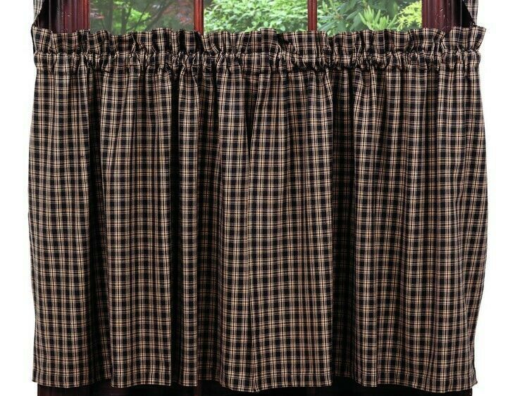 Long Tier, Cambridge Black & Tan