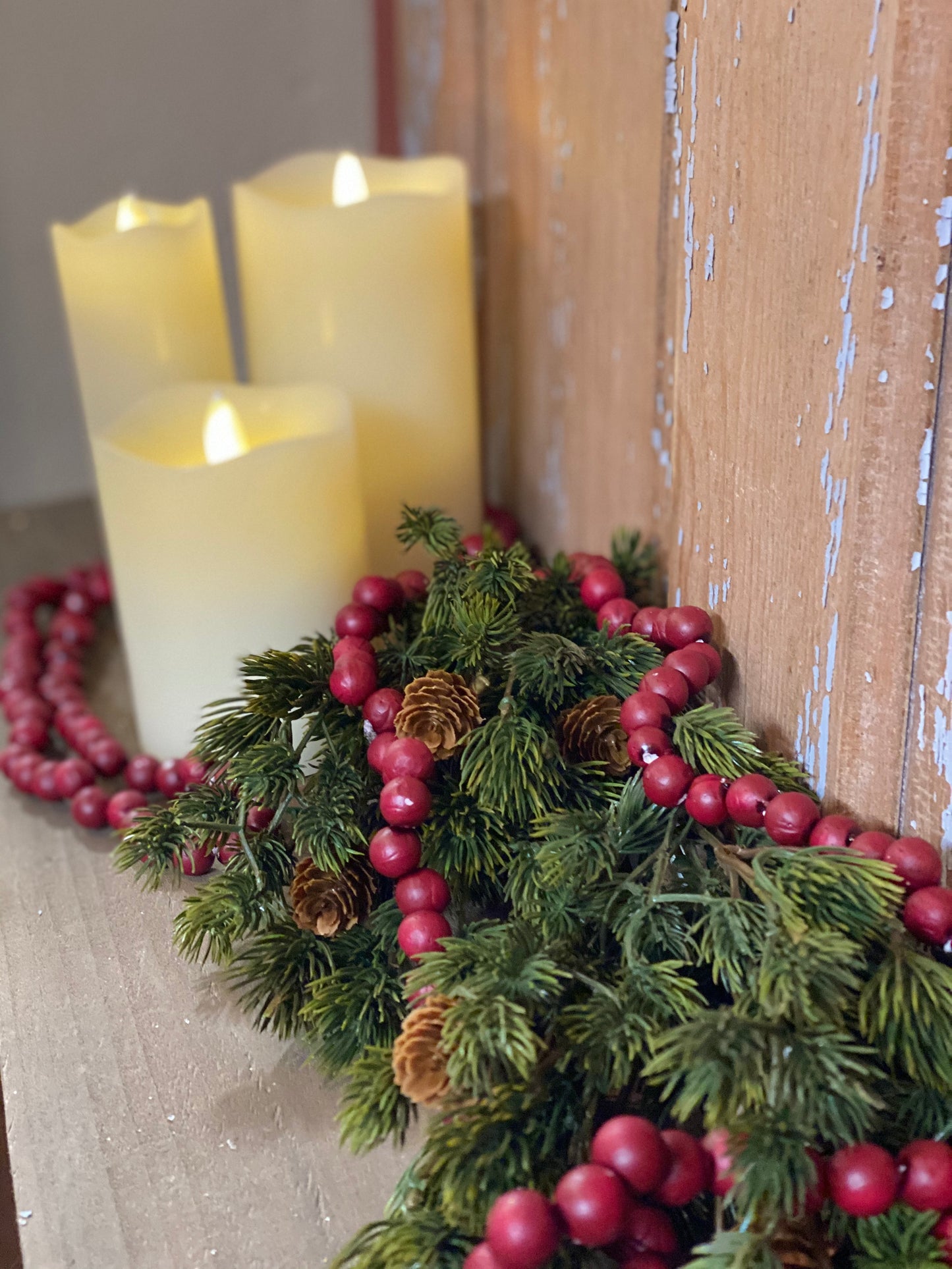Garland, 9', CRANBERRY