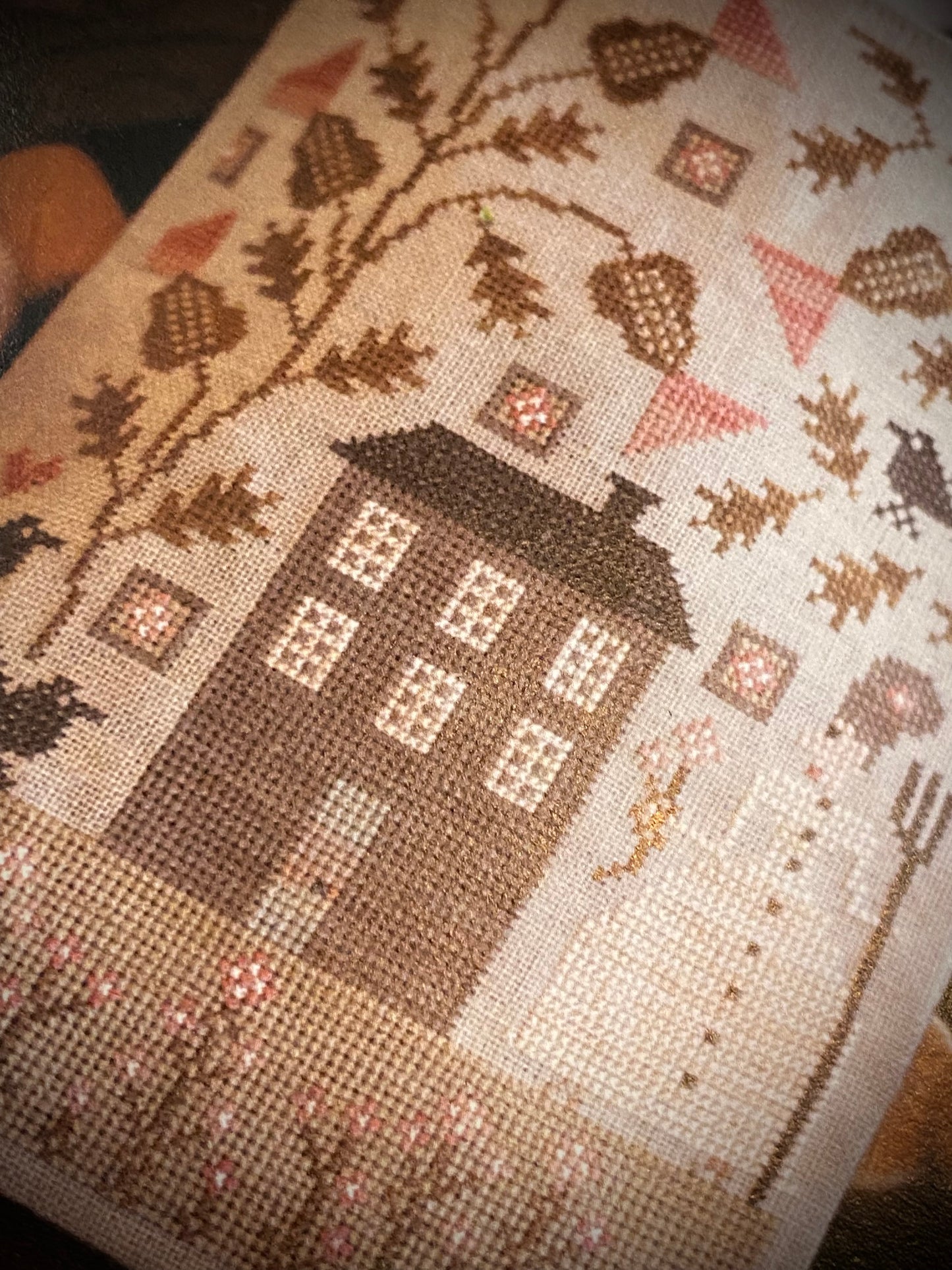 Thistle House, Cross Stitch Chart, Plum Street Samplers