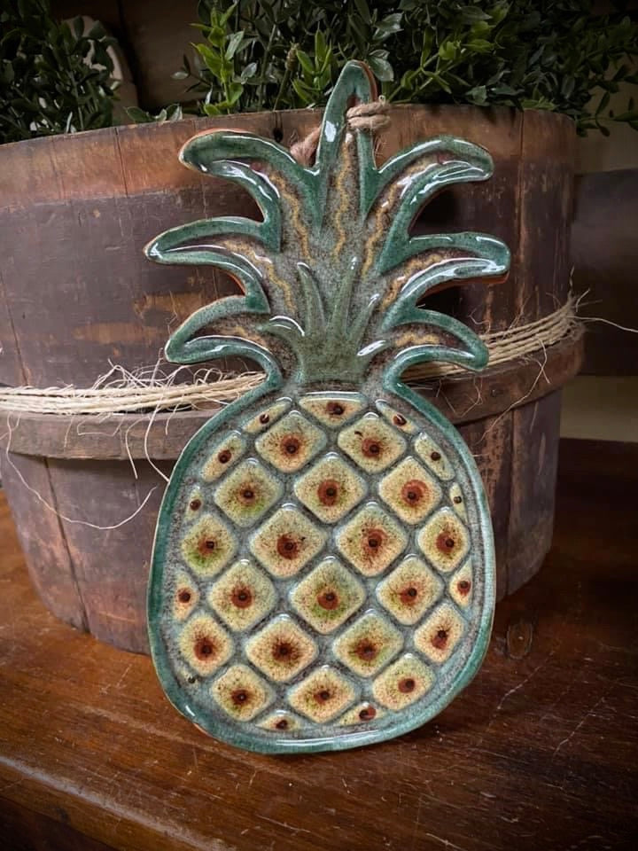 Pineapple, Redware