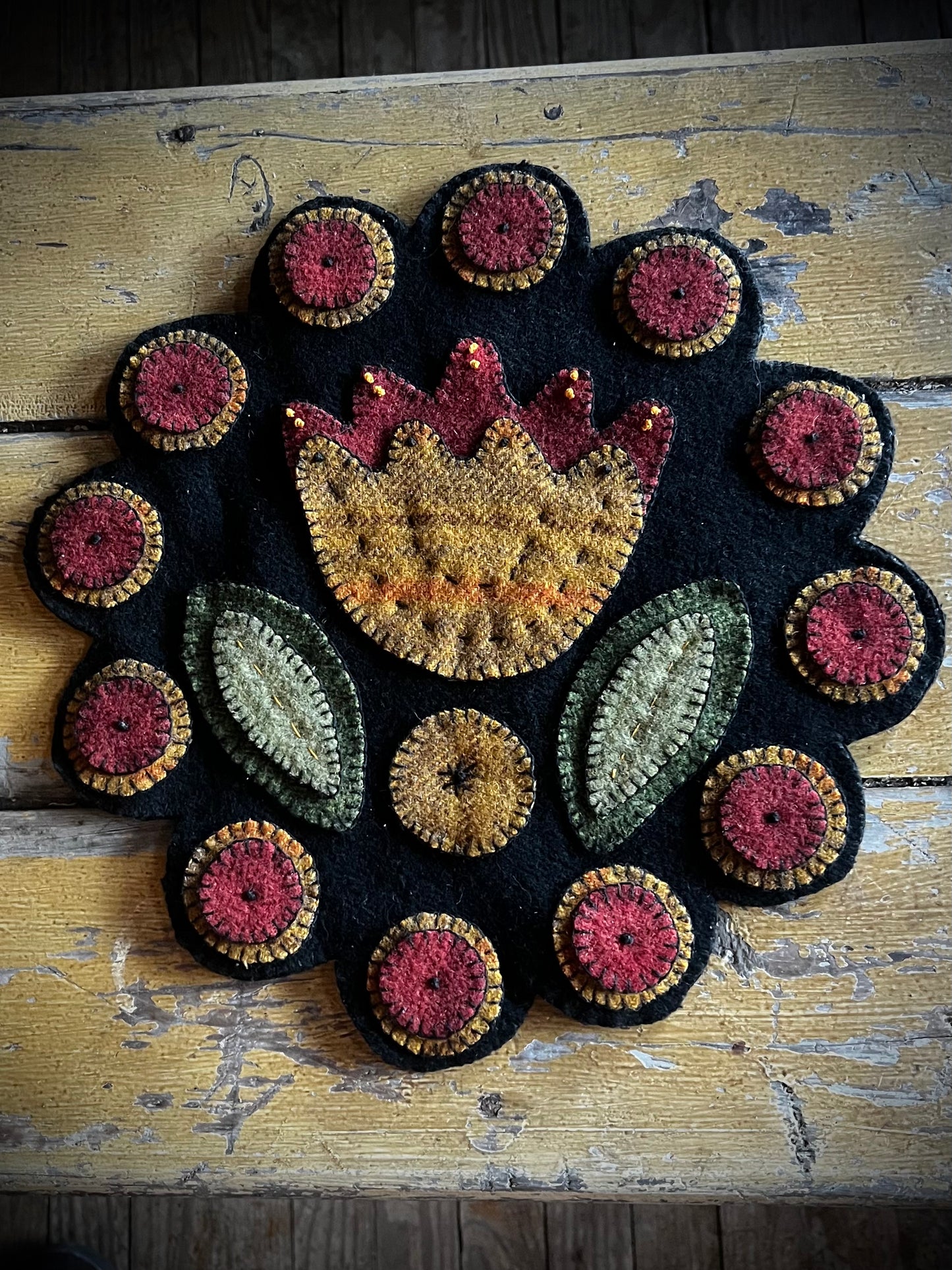 Applique Kit, TULIP CANDLE MAT