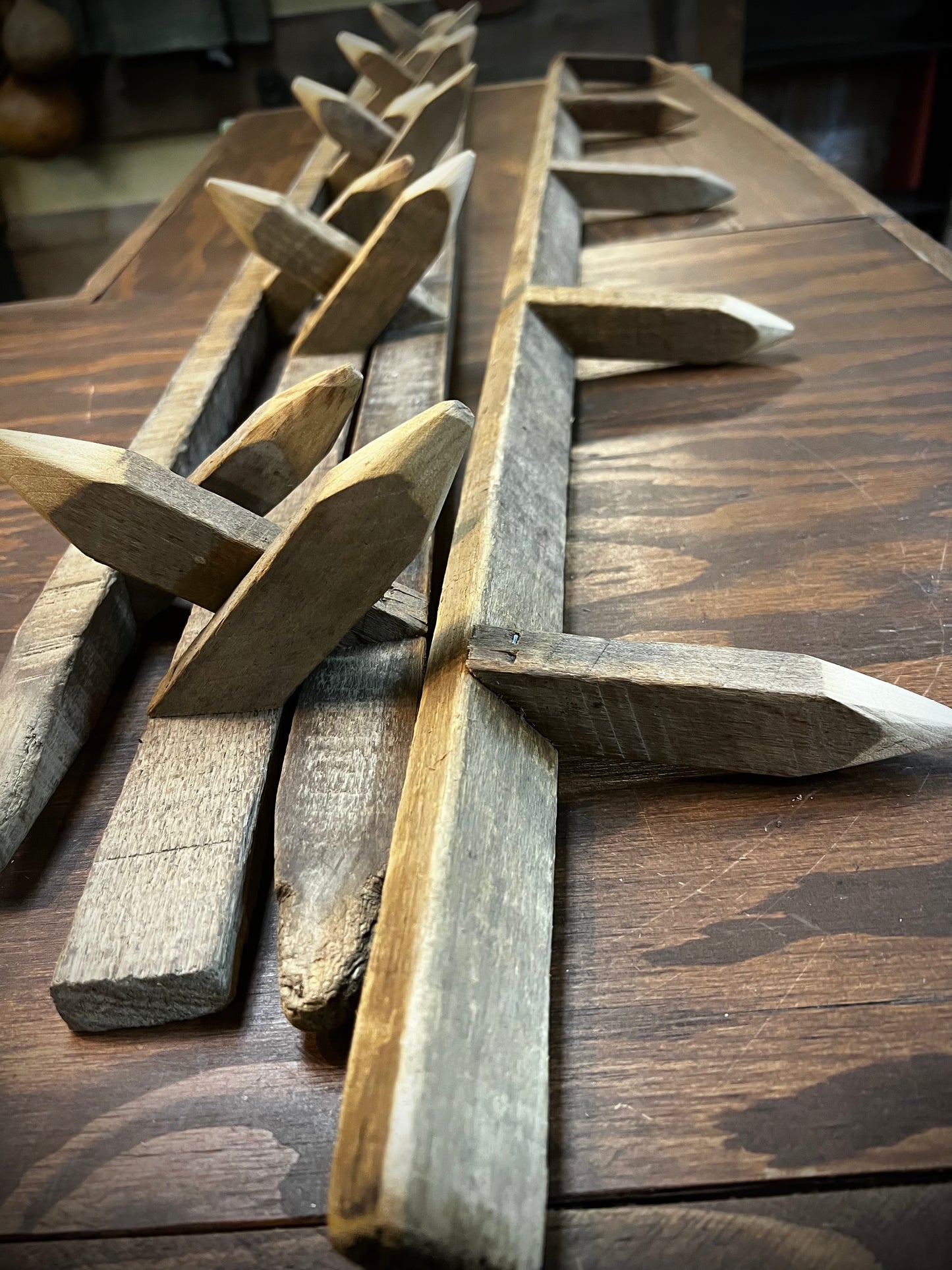 Split Lath Peg Rack, 4.5’, 5 Peg