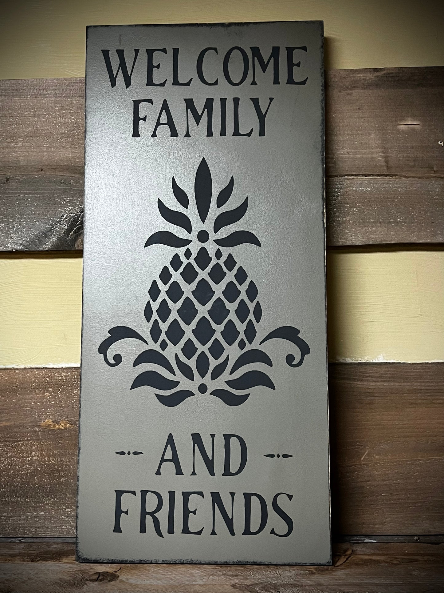 Welcome Sign, 10"x 22", PINEAPPLE