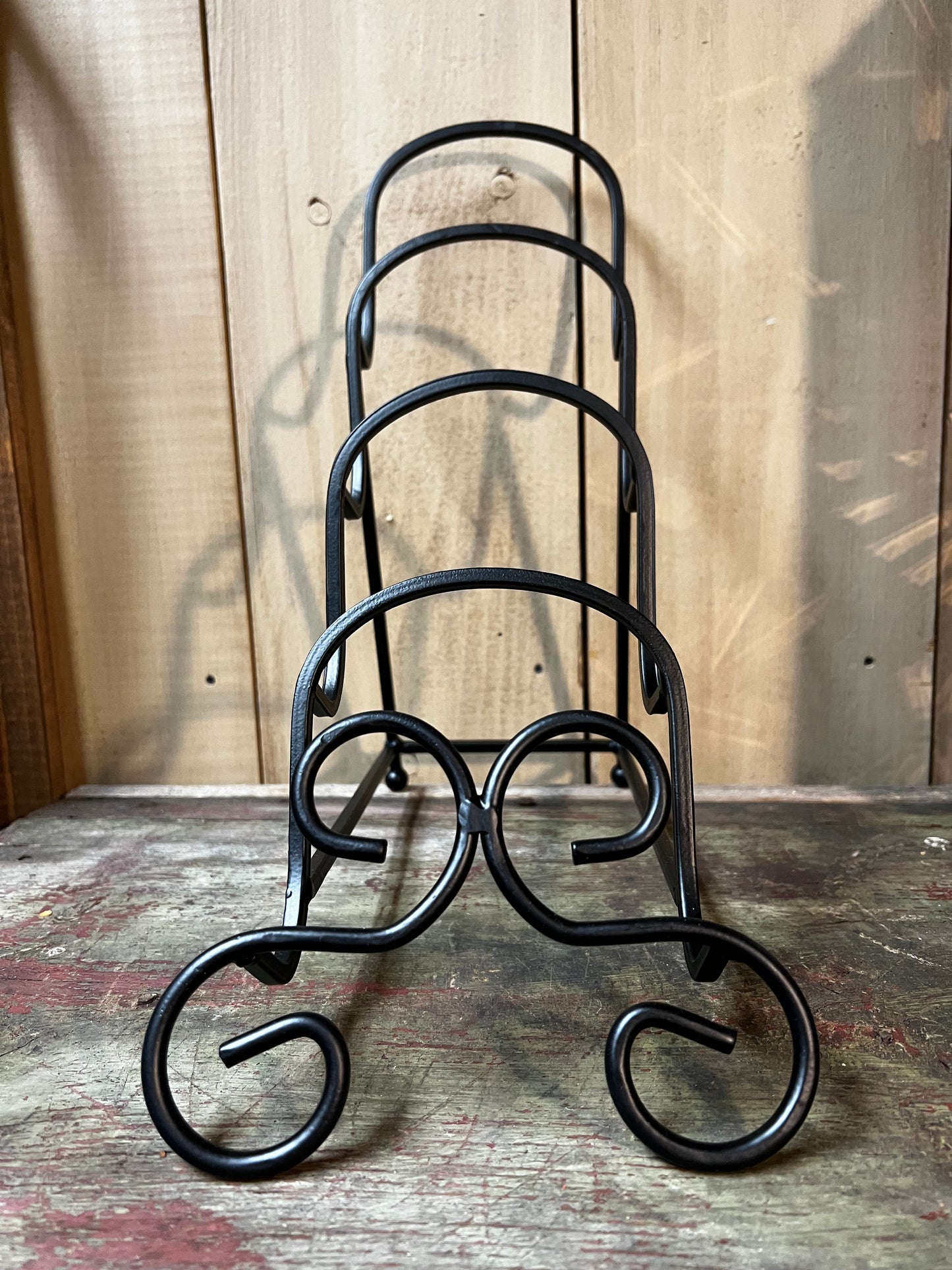 Plate Stand, Quad, SCROLL