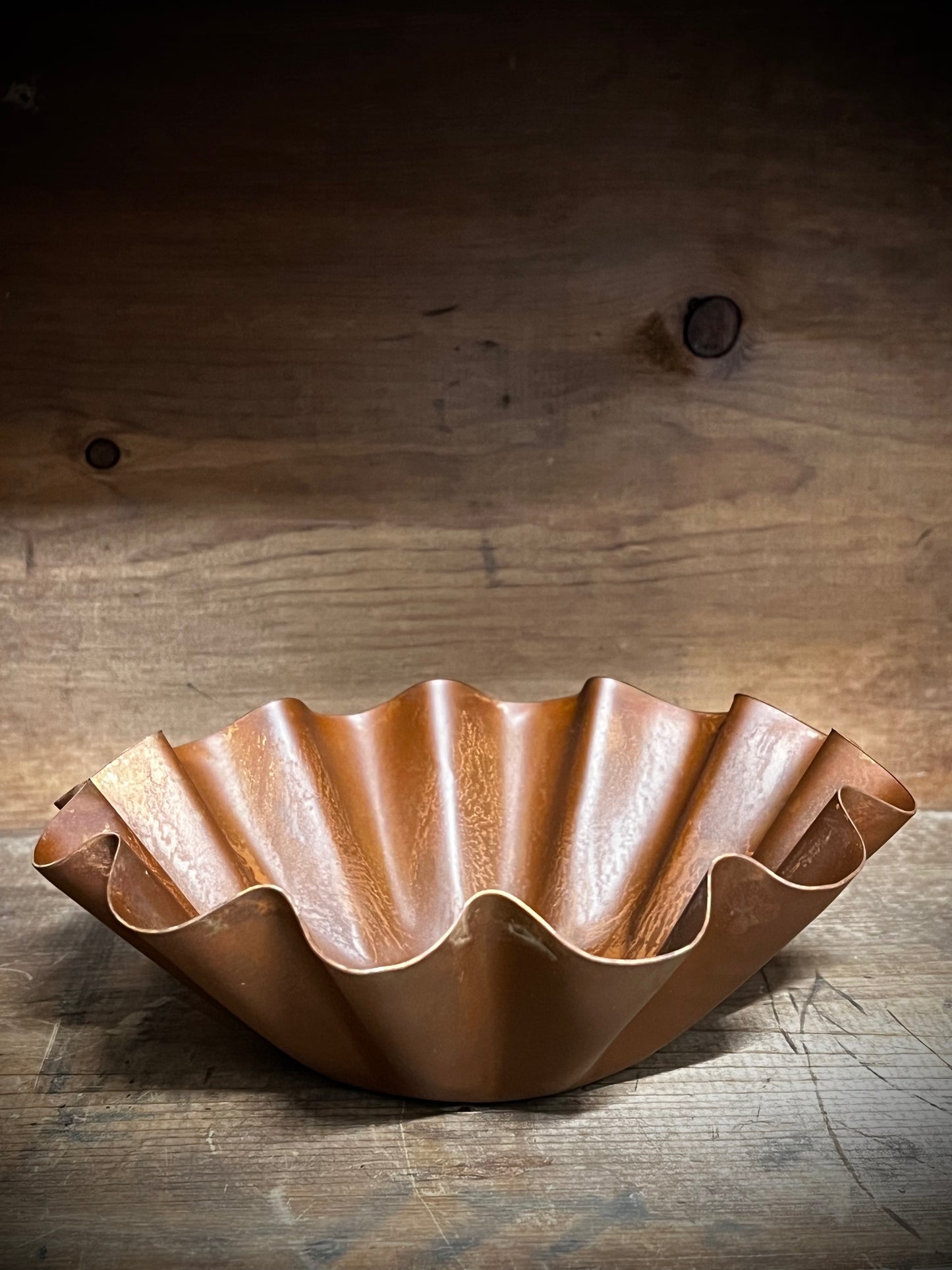 "Fixins" Pan, Rippled, 7”, RUSTY