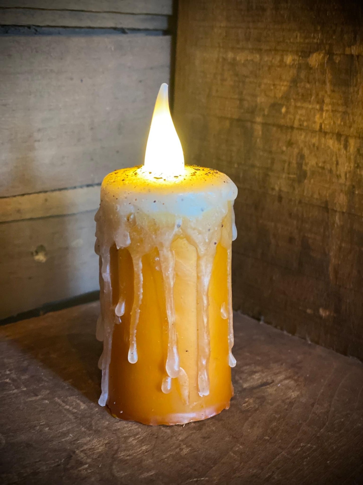 Hand-waxed Votive, HARVEST LEAF , Flip On/Off