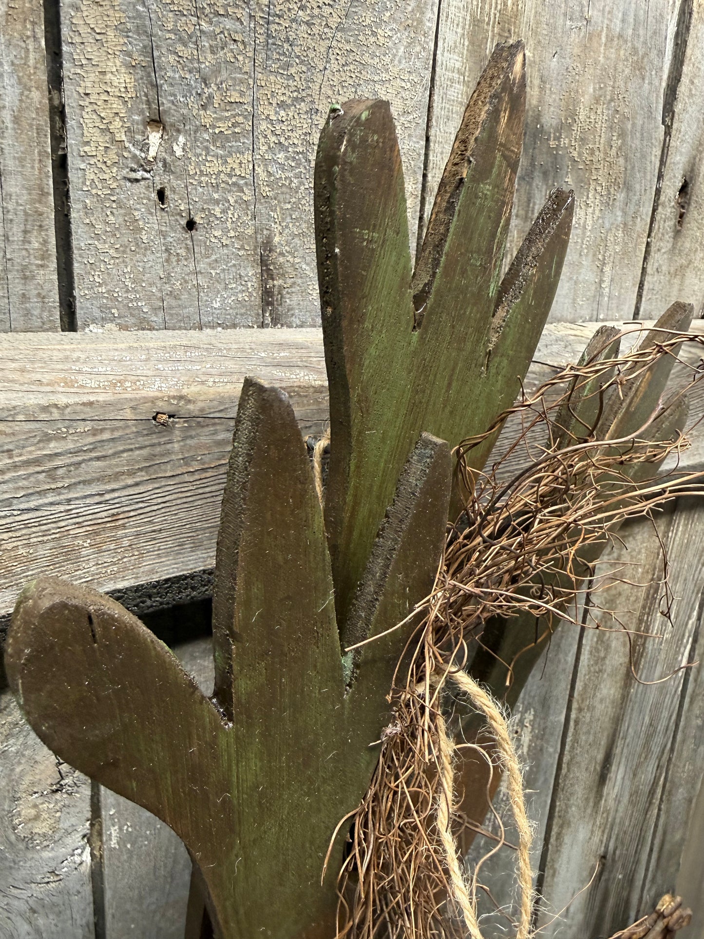 CARROTS, 26", Grungy