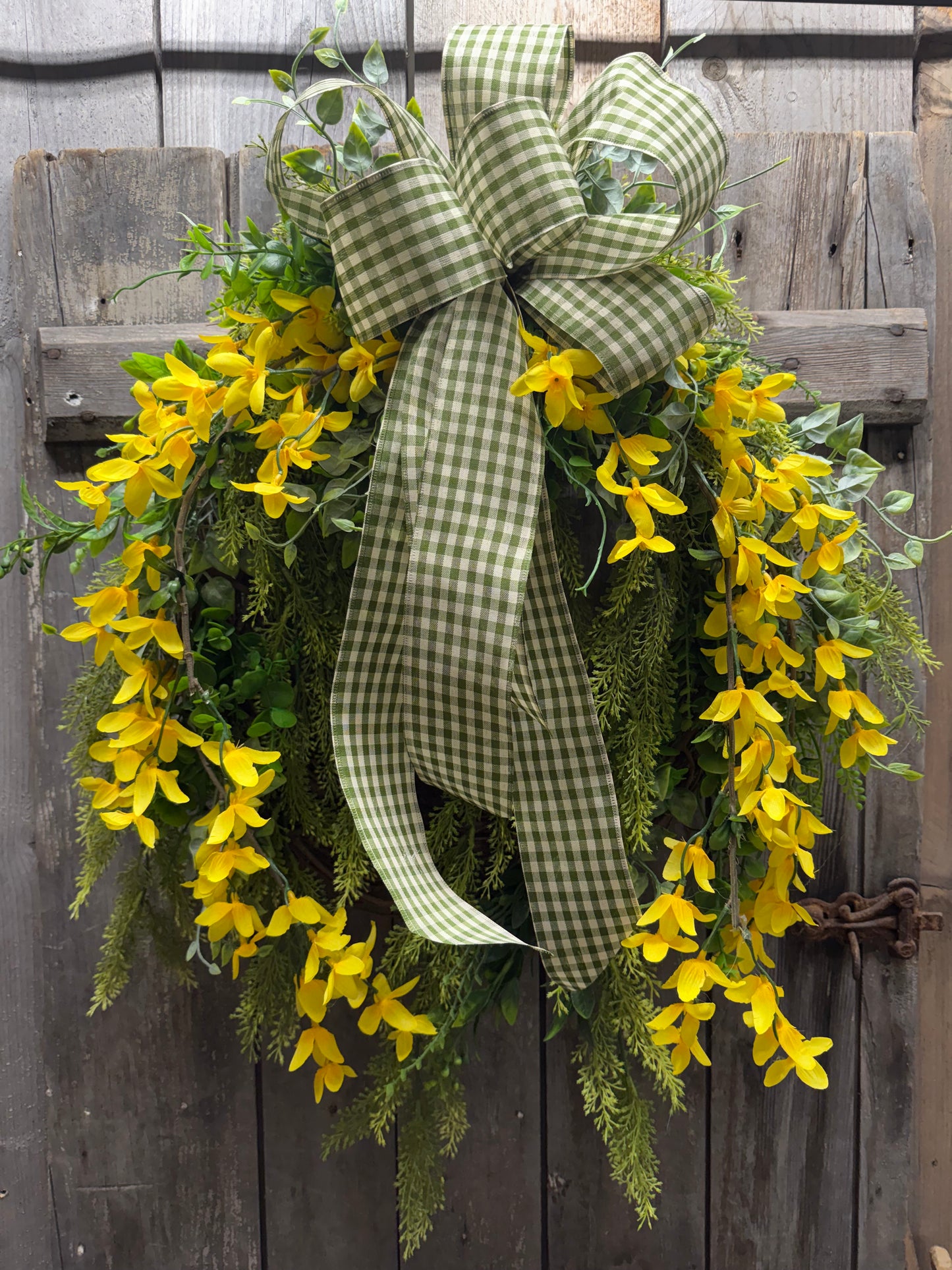 Wreath, FORSYTHIA, Assorted