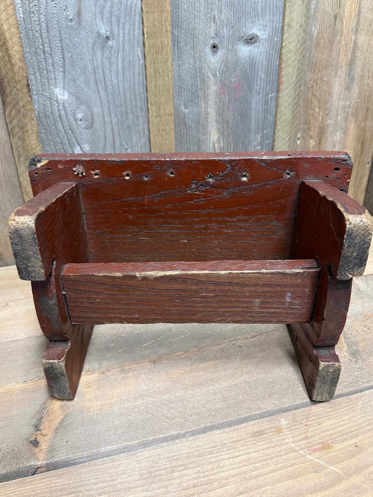 MAKE DO BENCH, 13"