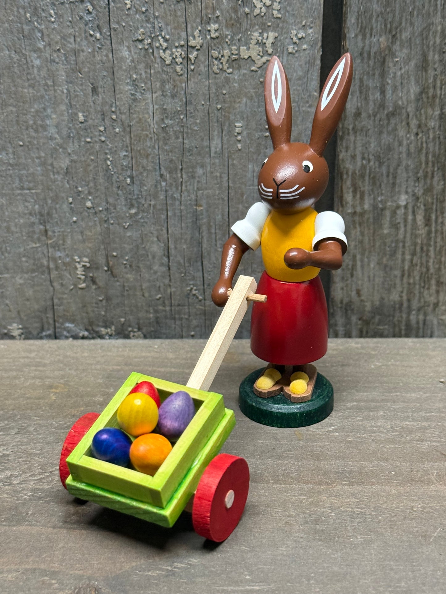 RABBIT W/EGG CART