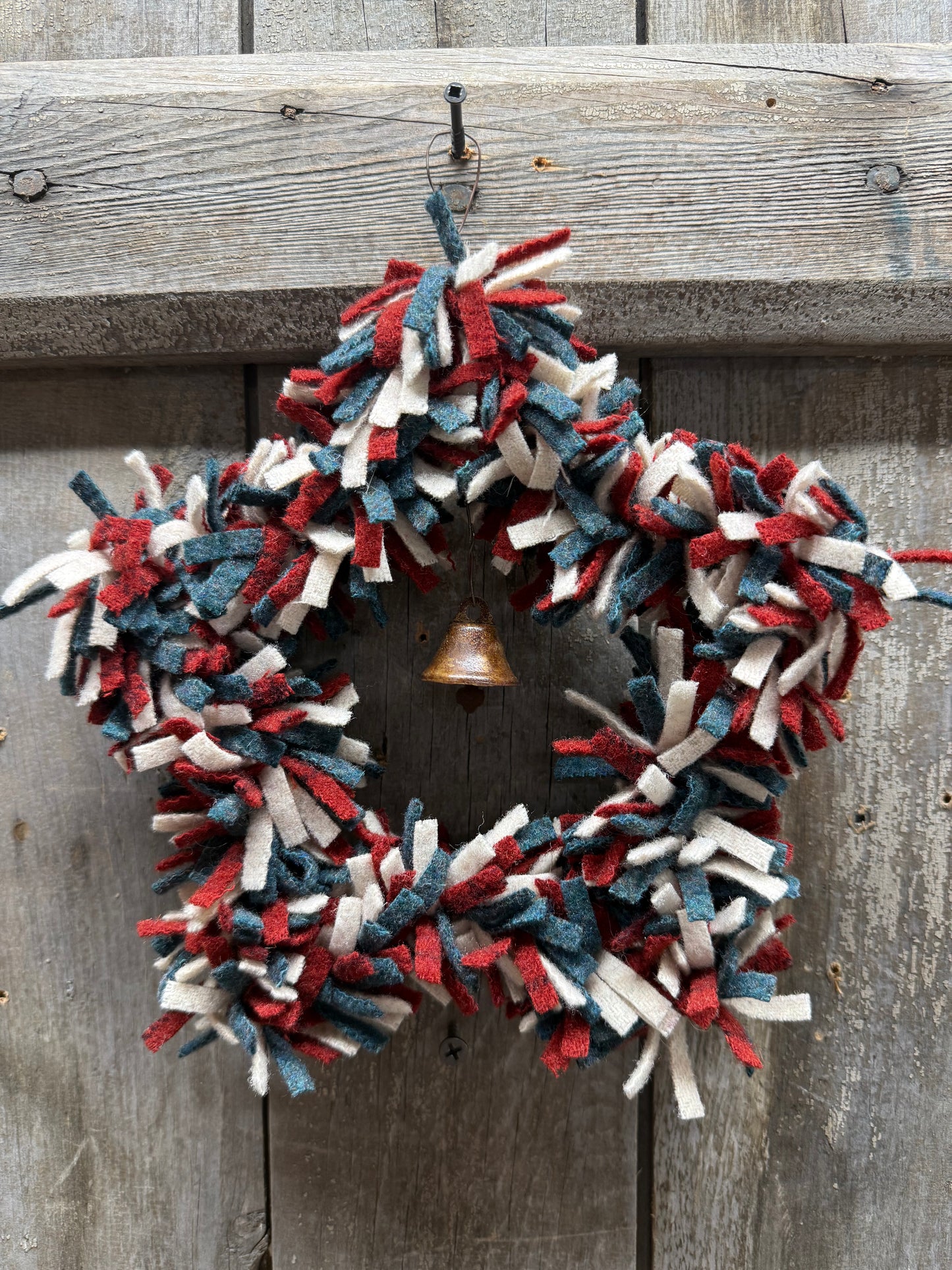 Wool Star, 8.5", VALOR