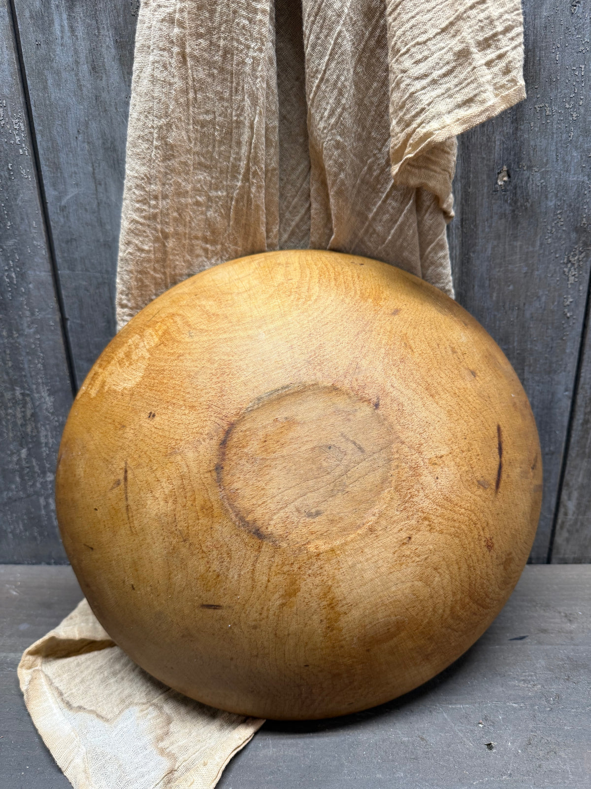WOODEN BOWL, 11.5", Reddish