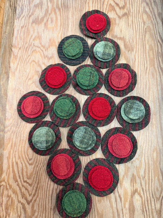 Kit, Wool Penny Mat, CHRISTMAS TYME
