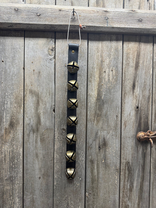 7 Bell Strap, BLACK/ANTIQUE BRASS