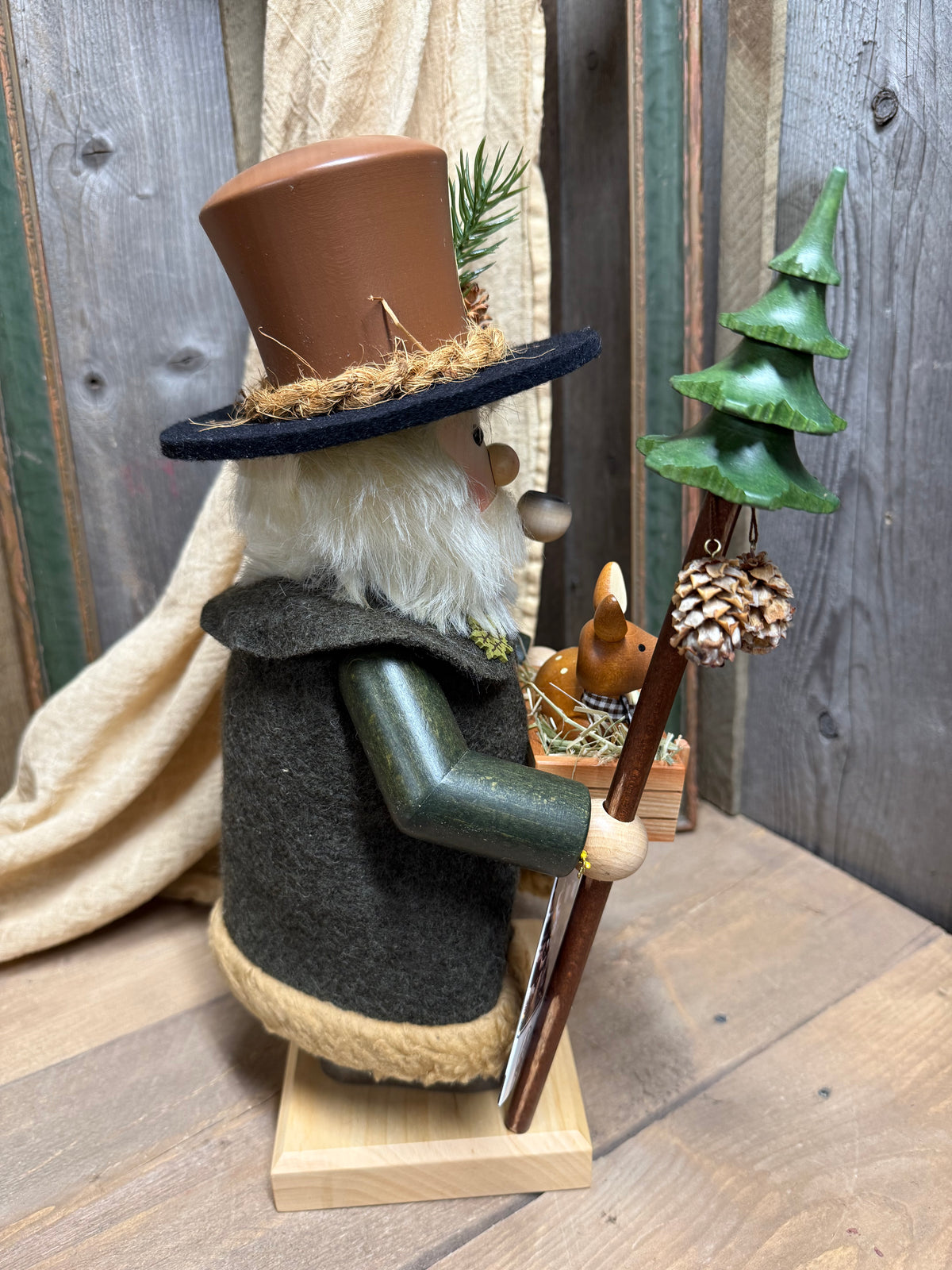 WOODSMAN, NATURAL, 14.25" Smoker
