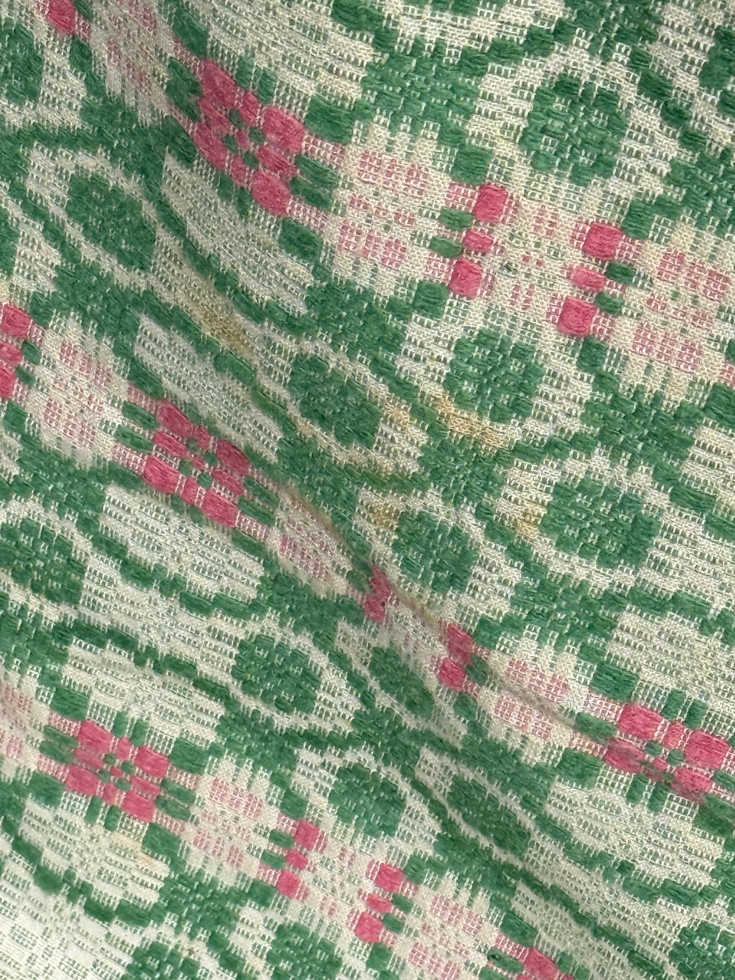 Coverlet, 70"x 95", GREEN/PINK/ CREAM
