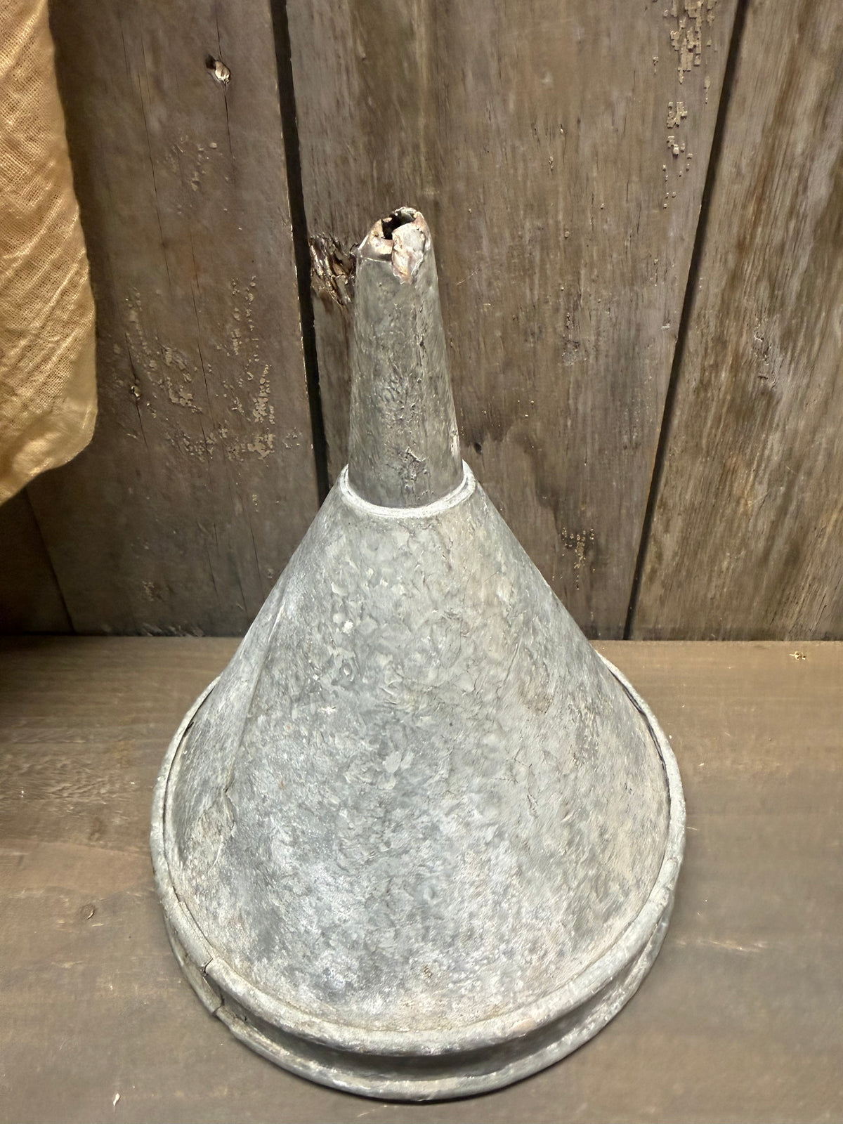 FUNNEL, 8"