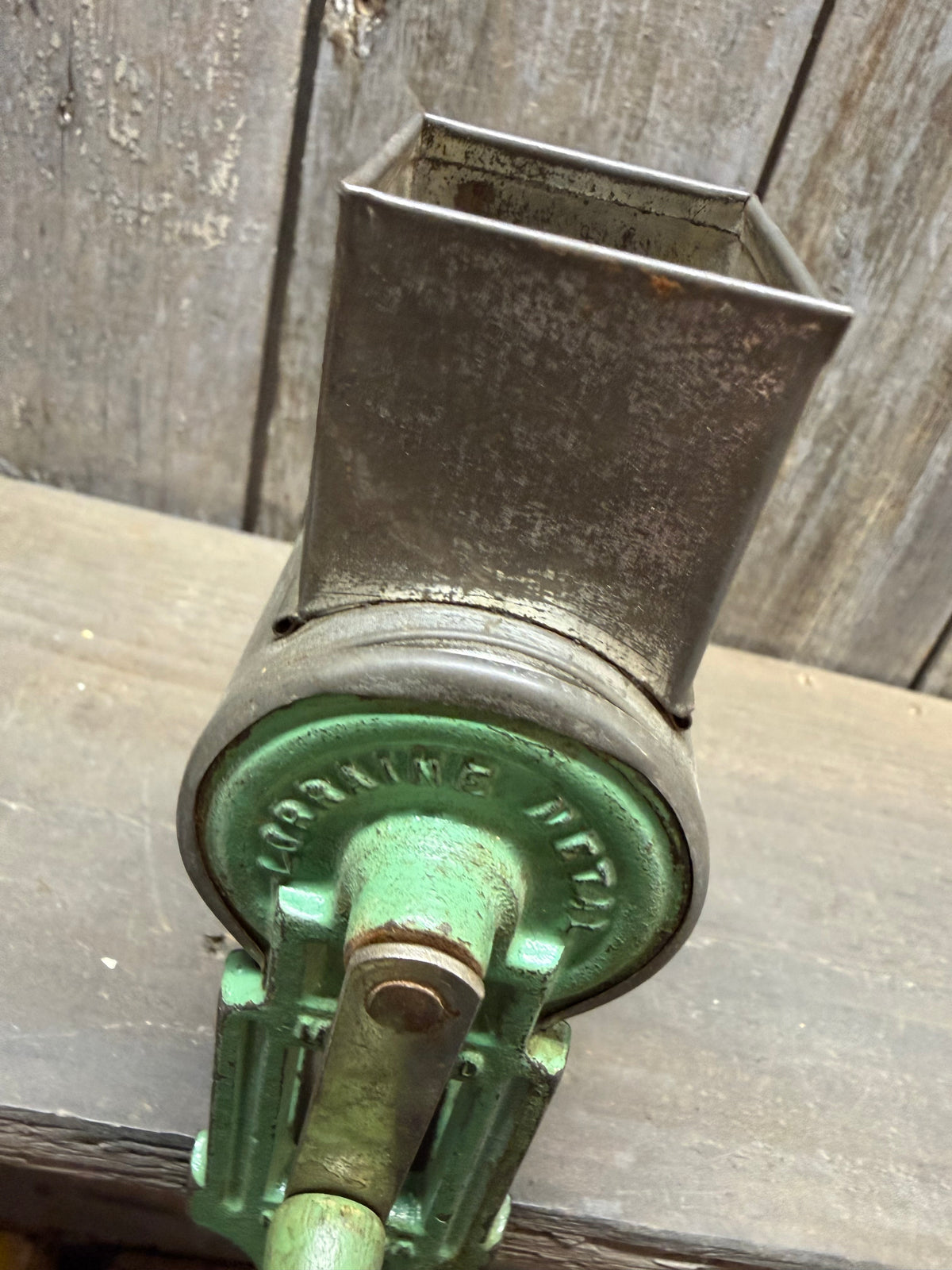 NUTMEG GRINDER, Table Mount