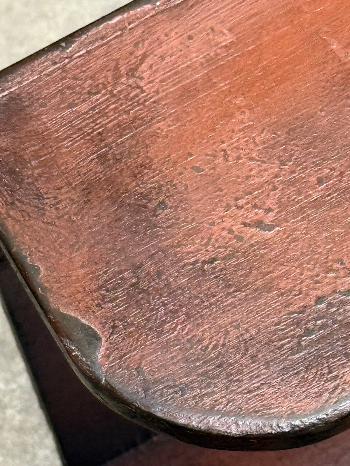 Make Do Shelf, OLDE BRICK RED