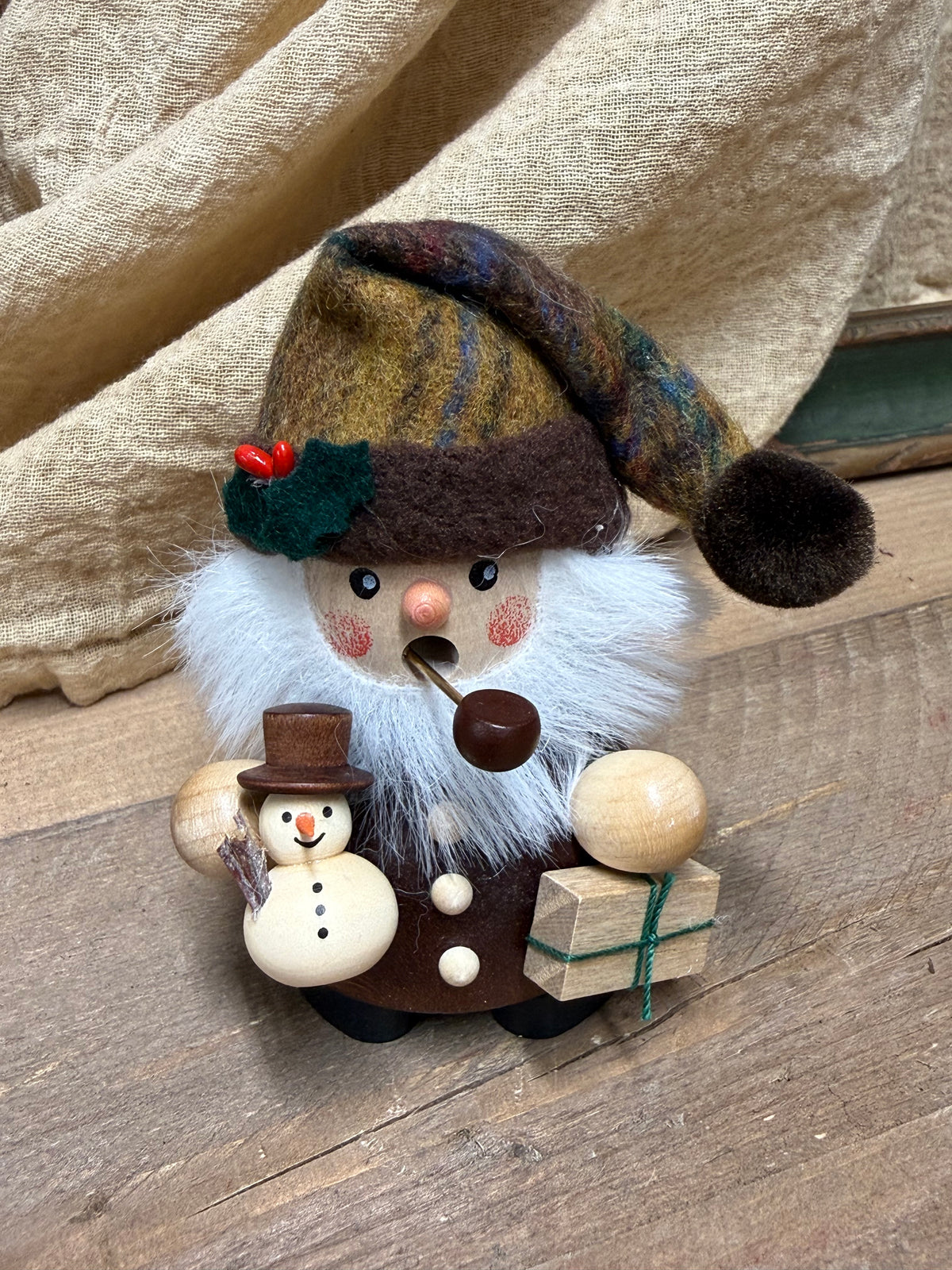 SANTA, 4" Smoker