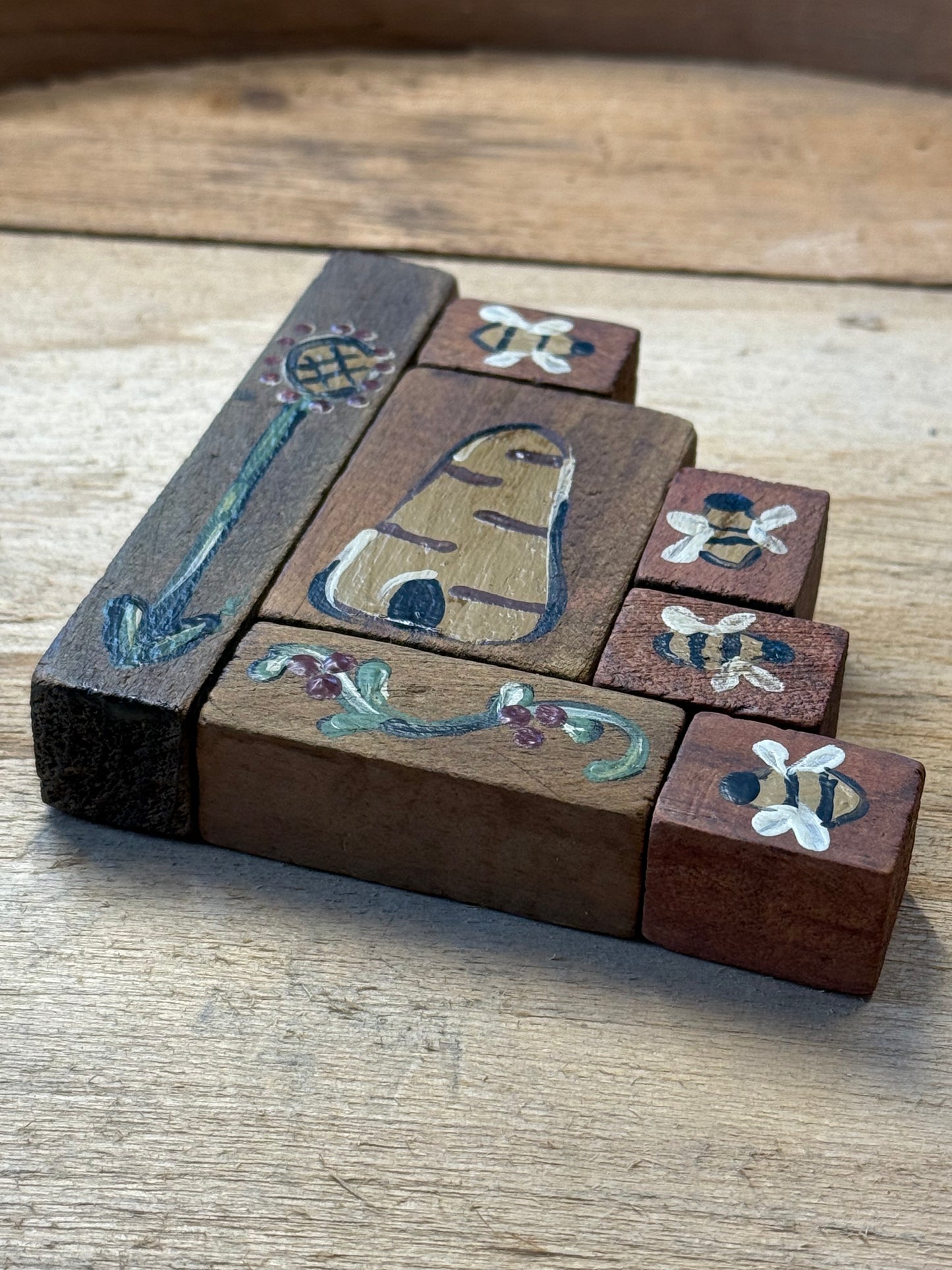 BUZY AS A BEE, Set/7, Bowl Fillers